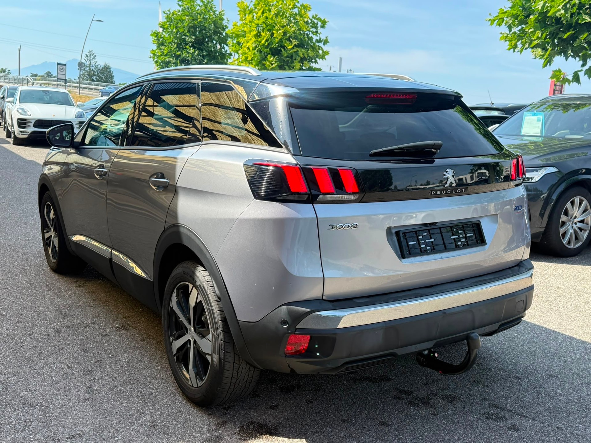 PEUGEOT 3008 1.6 BlueHDi Active EAT-image-7