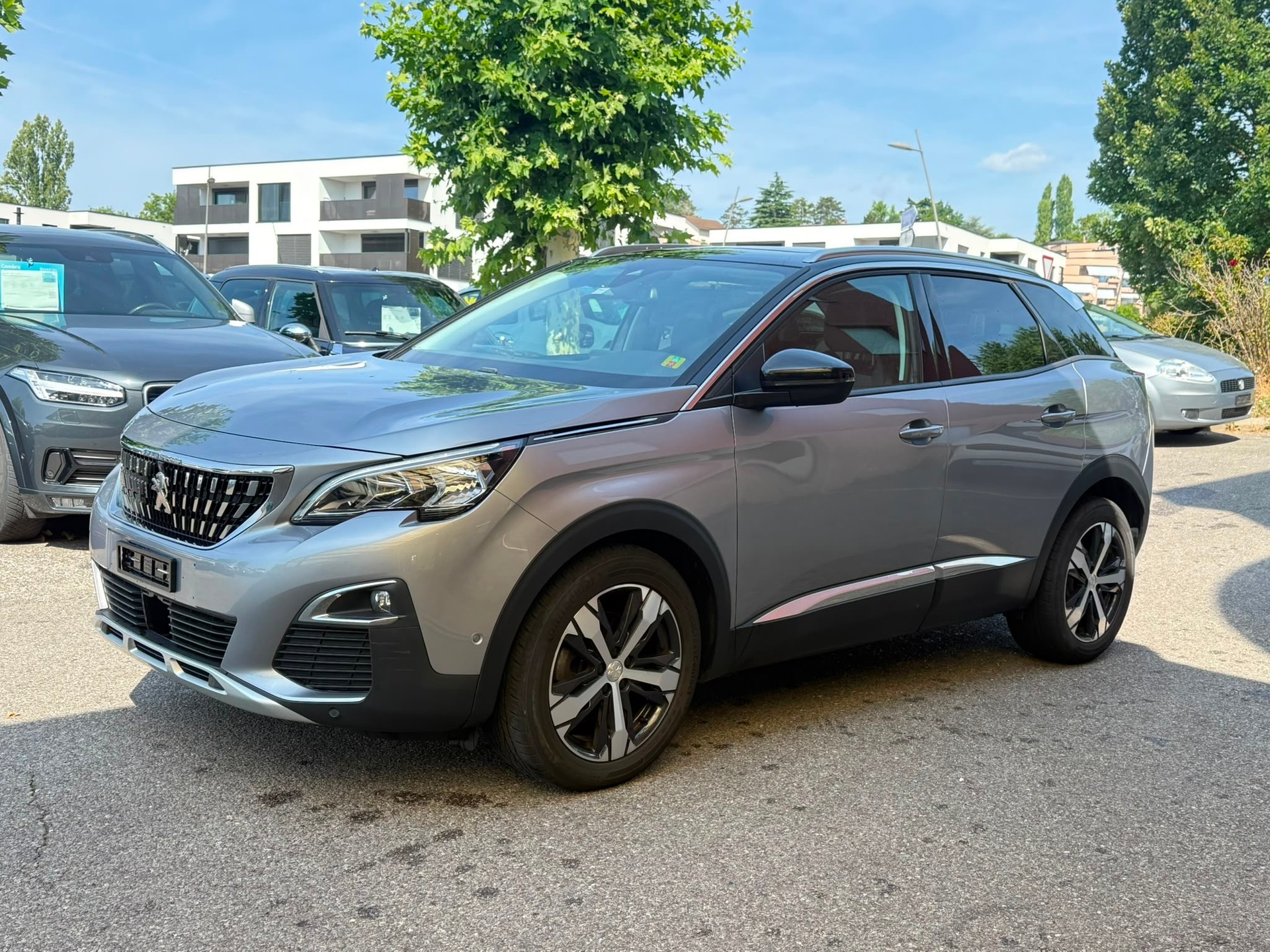 PEUGEOT 3008 1.6 BlueHDi Active EAT-image-1