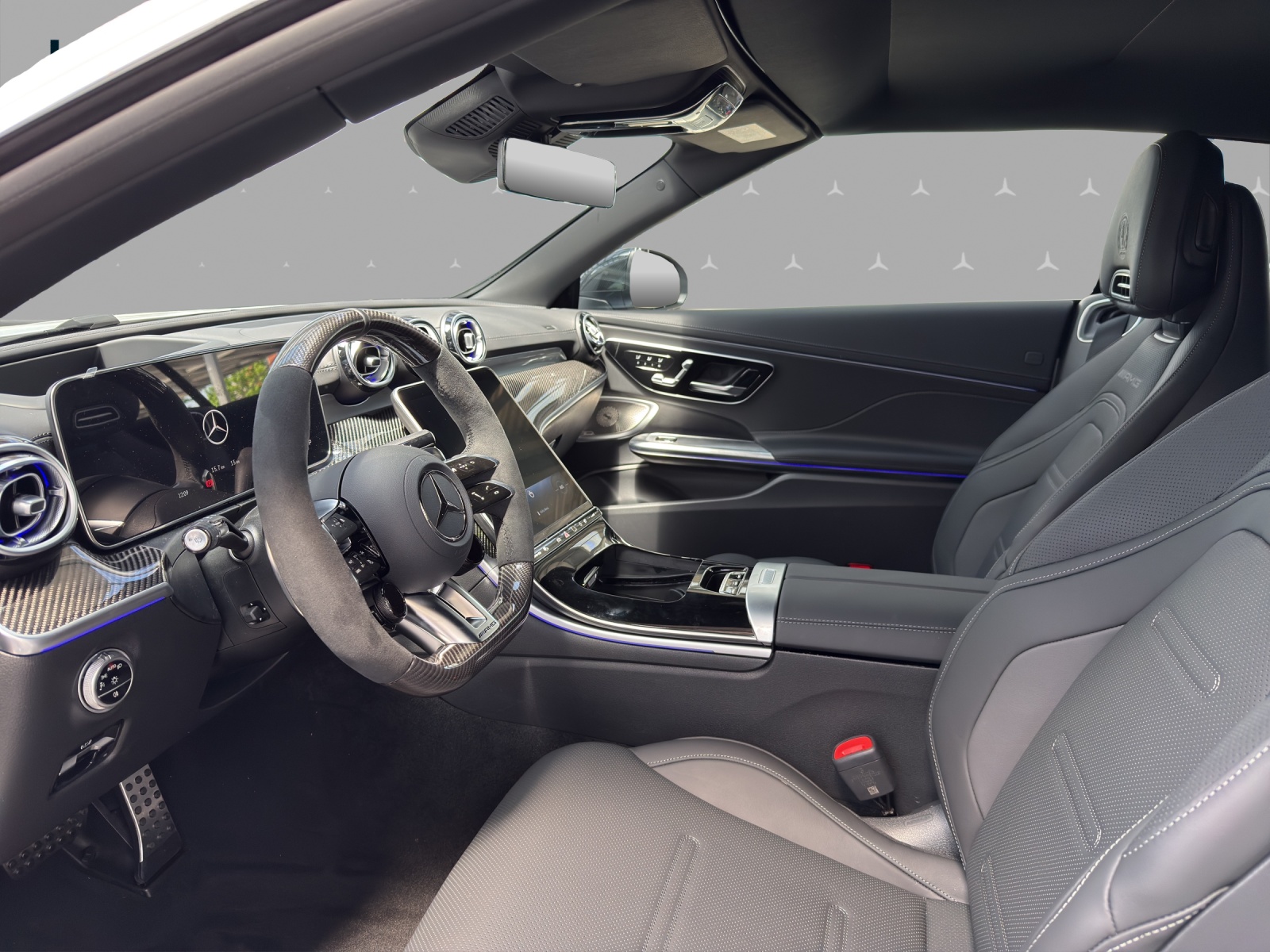 MERCEDES-BENZ CLE AMG 53 Cabrio 4Matic+ 9G-Tronic-image-7