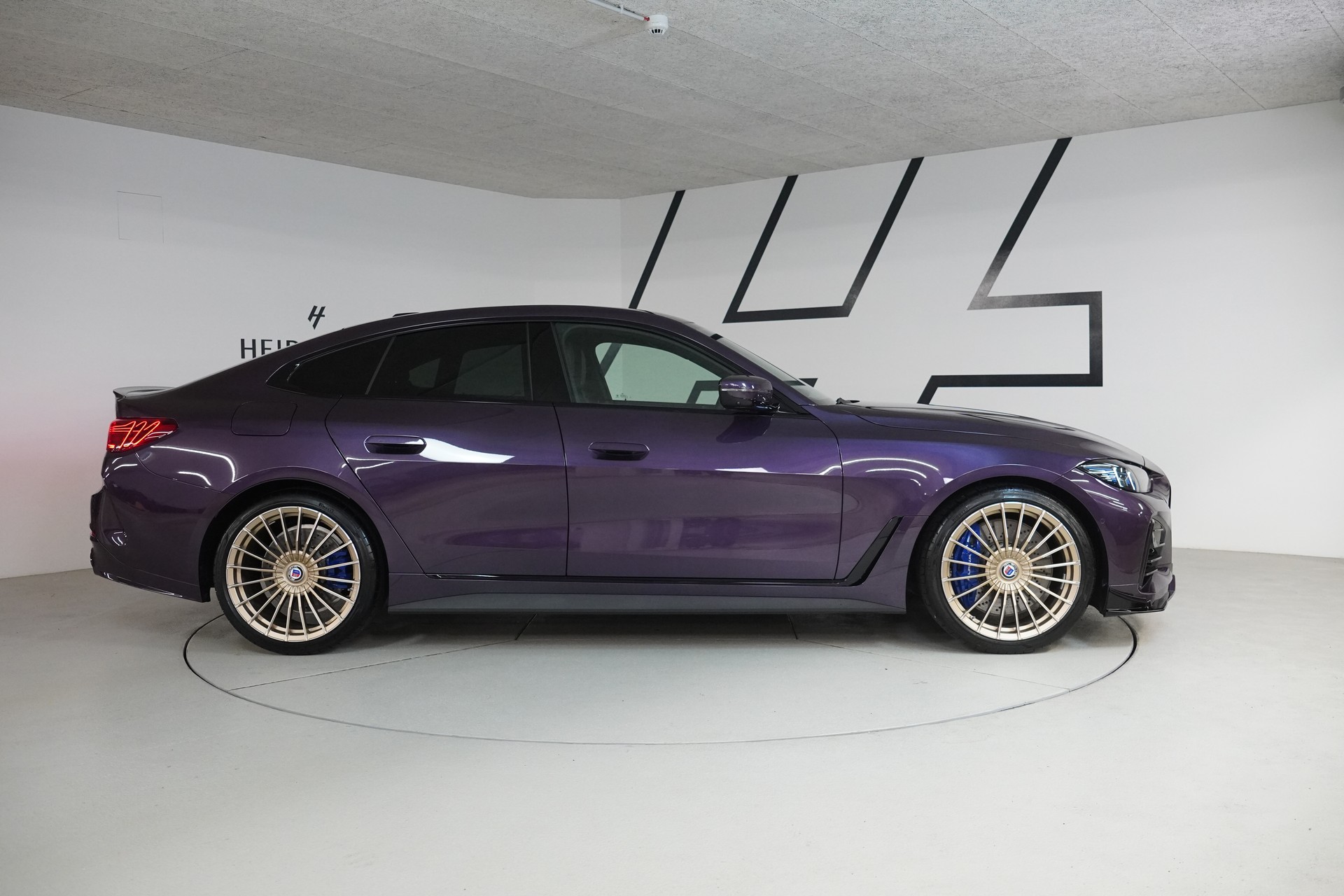 BMW-ALPINA B4 Gran Coupé 3.0 xDrive GT S-Tronic-image-7