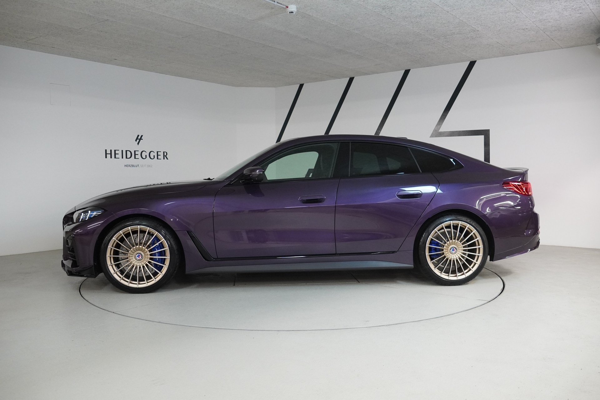 BMW-ALPINA B4 Gran Coupé 3.0 xDrive GT S-Tronic-image-3