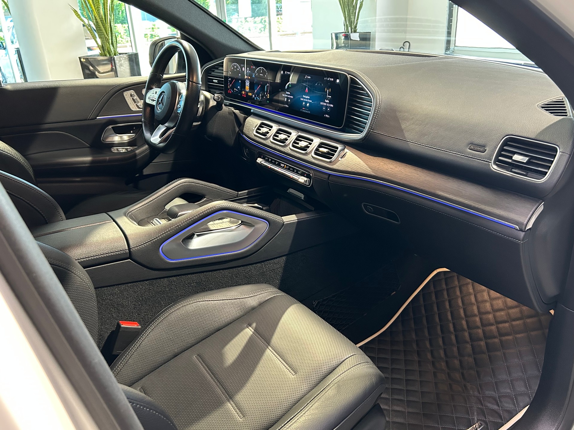 MERCEDES-BENZ GLE Coupé 400 d 4Matic 9G-Tronic-image-10