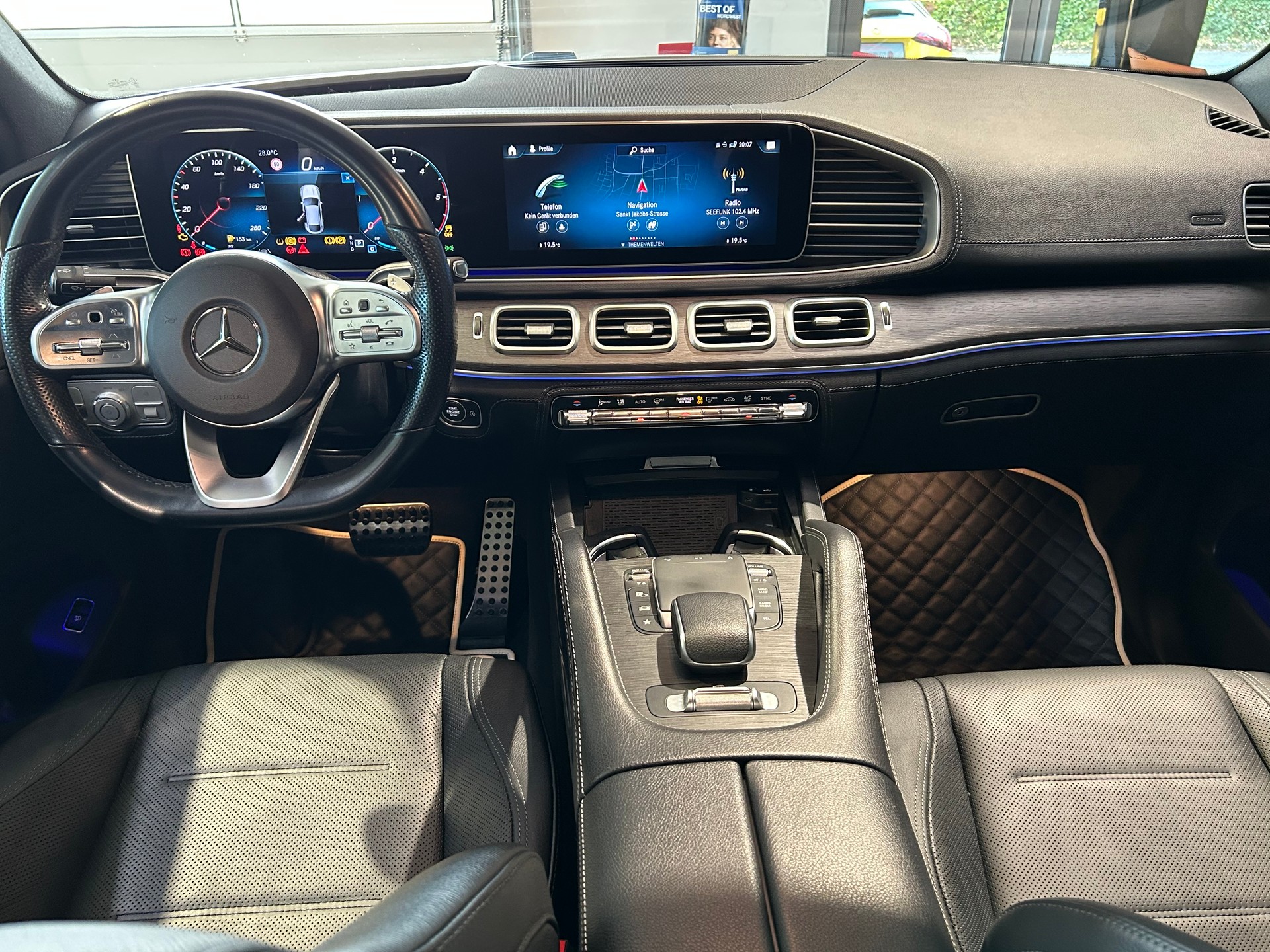 MERCEDES-BENZ GLE Coupé 400 d 4Matic 9G-Tronic-image-12