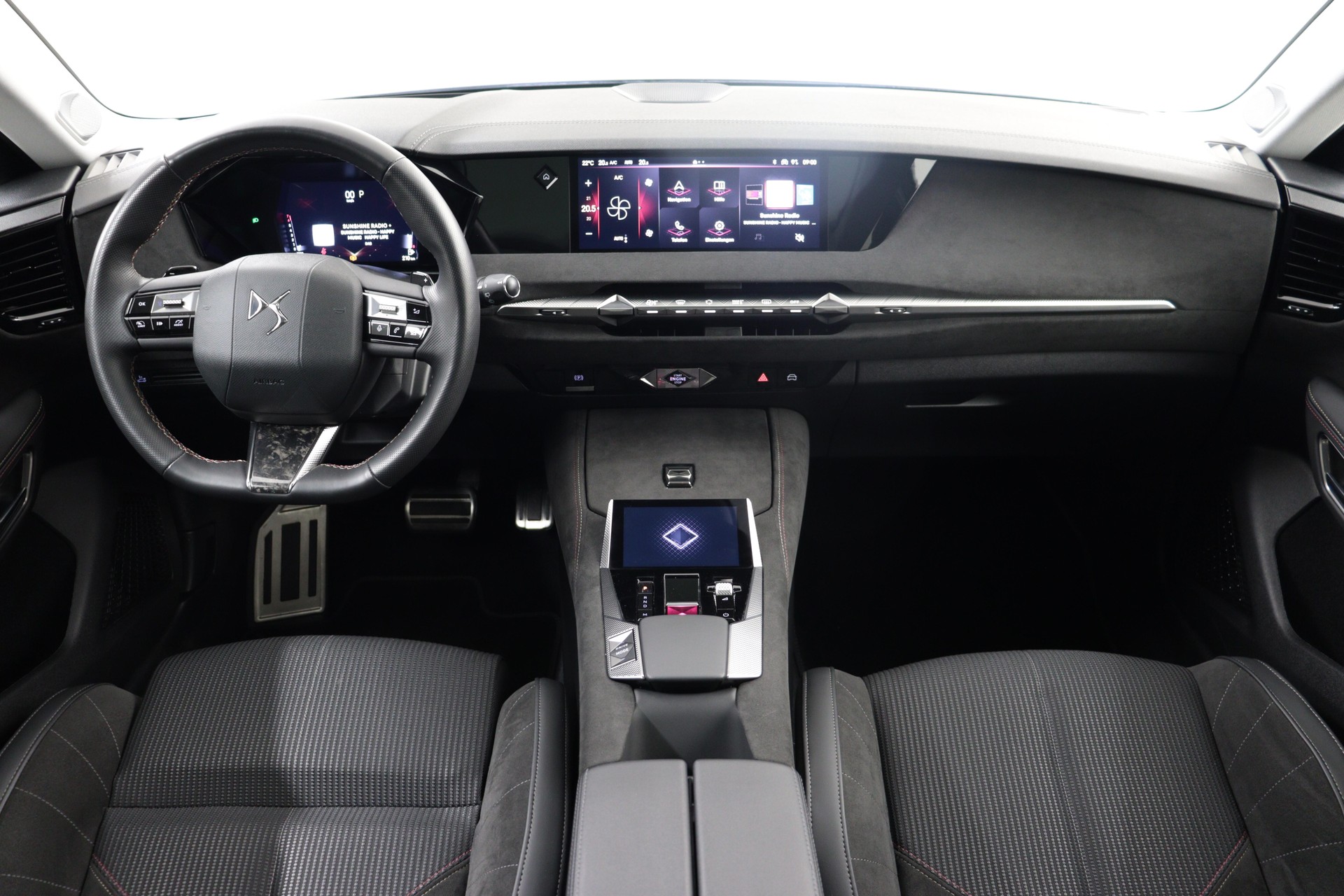 DS AUTOMOBILES 4 1.6 PureTech 225 Performance Line+-image-9