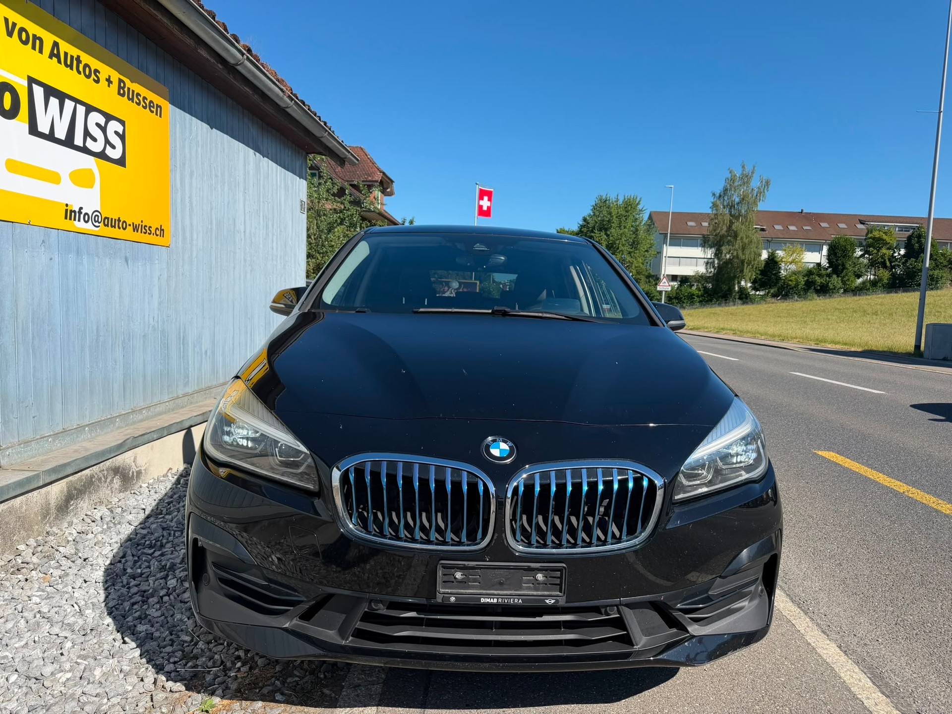 BMW 225xe iPerformance Active Tourer Steptronic Sport Line-image-2