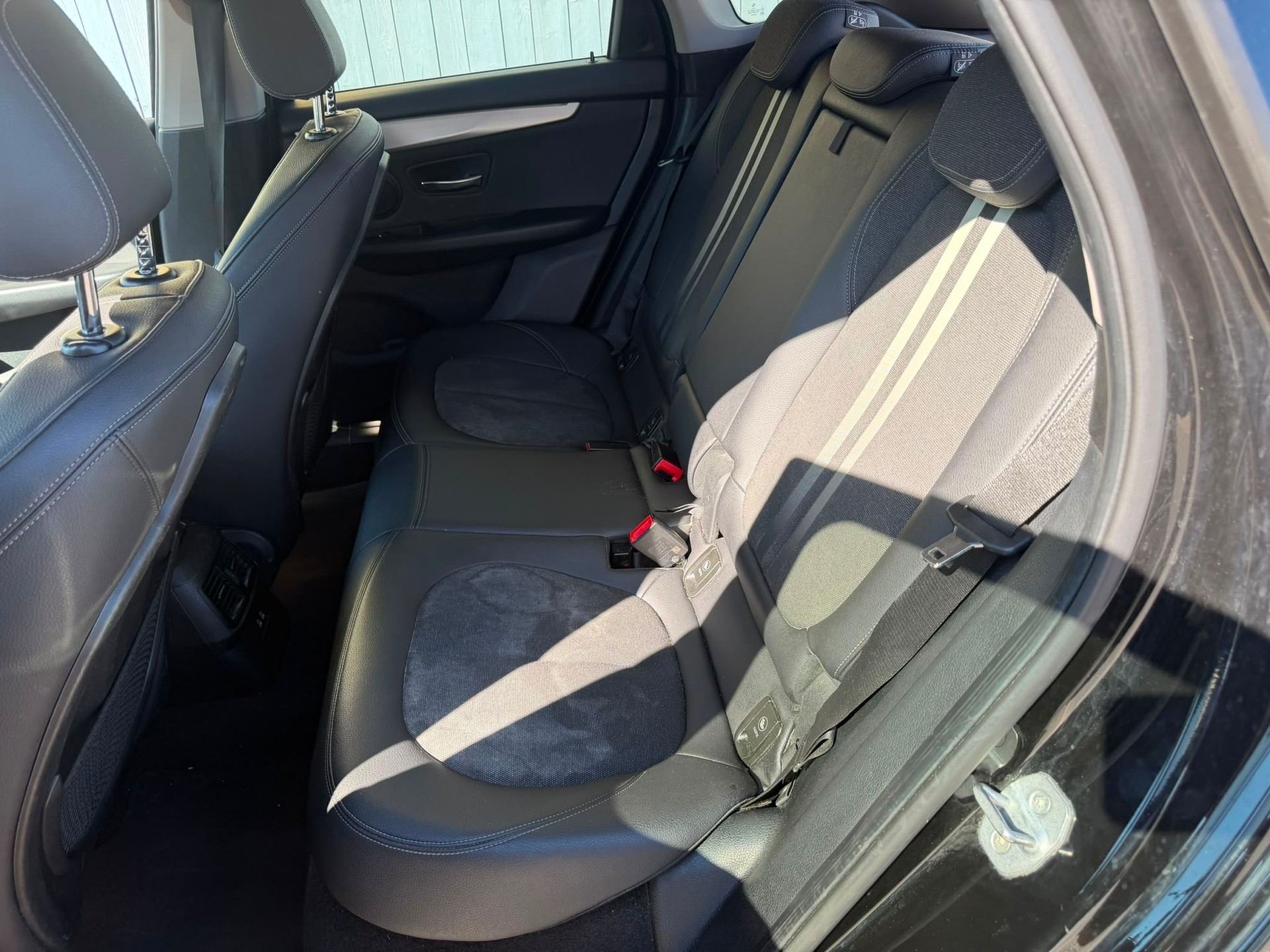 BMW 225xe iPerformance Active Tourer Steptronic Sport Line-image-11