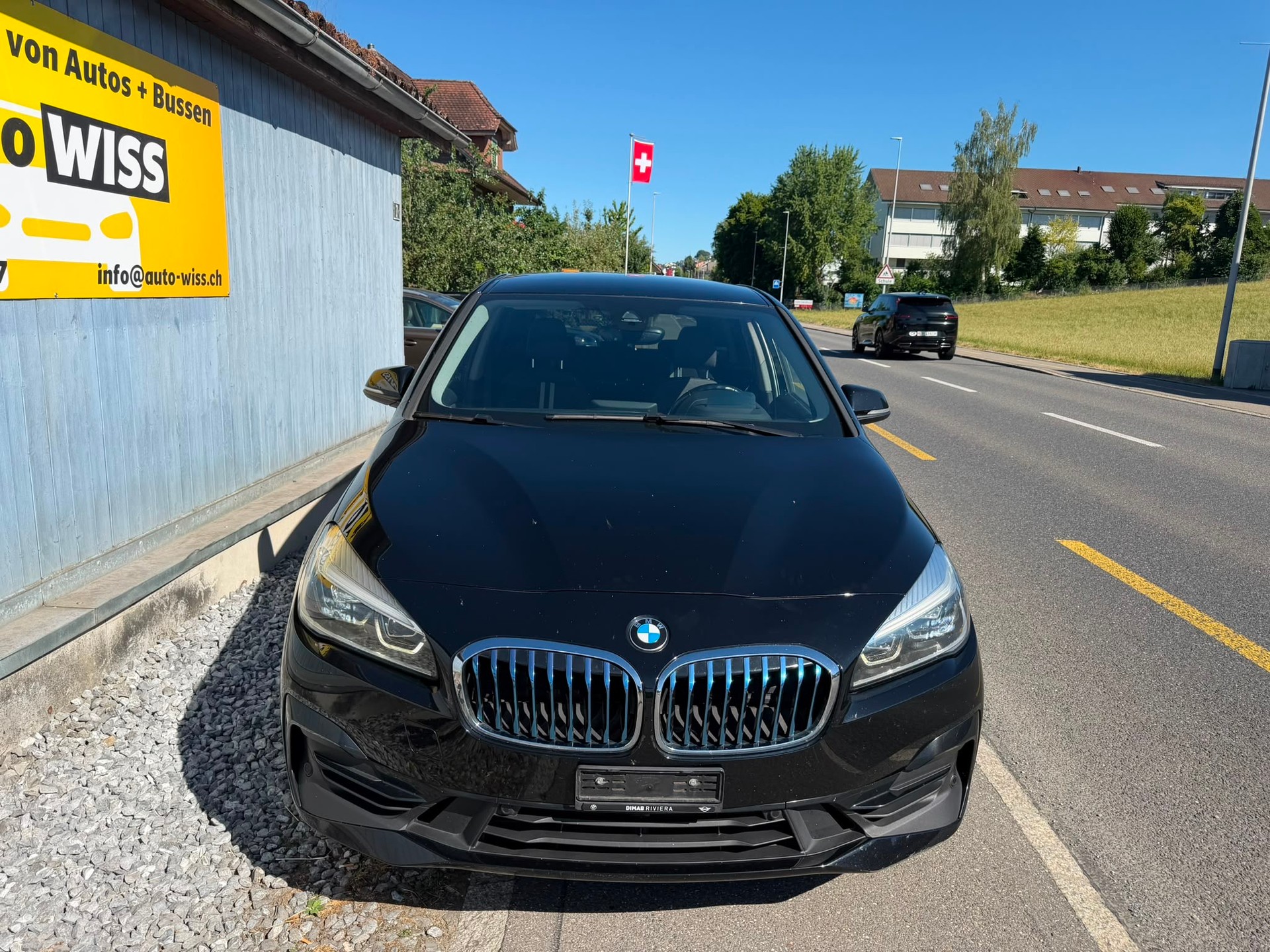 BMW 225xe iPerformance Active Tourer Steptronic Sport Line-image-0