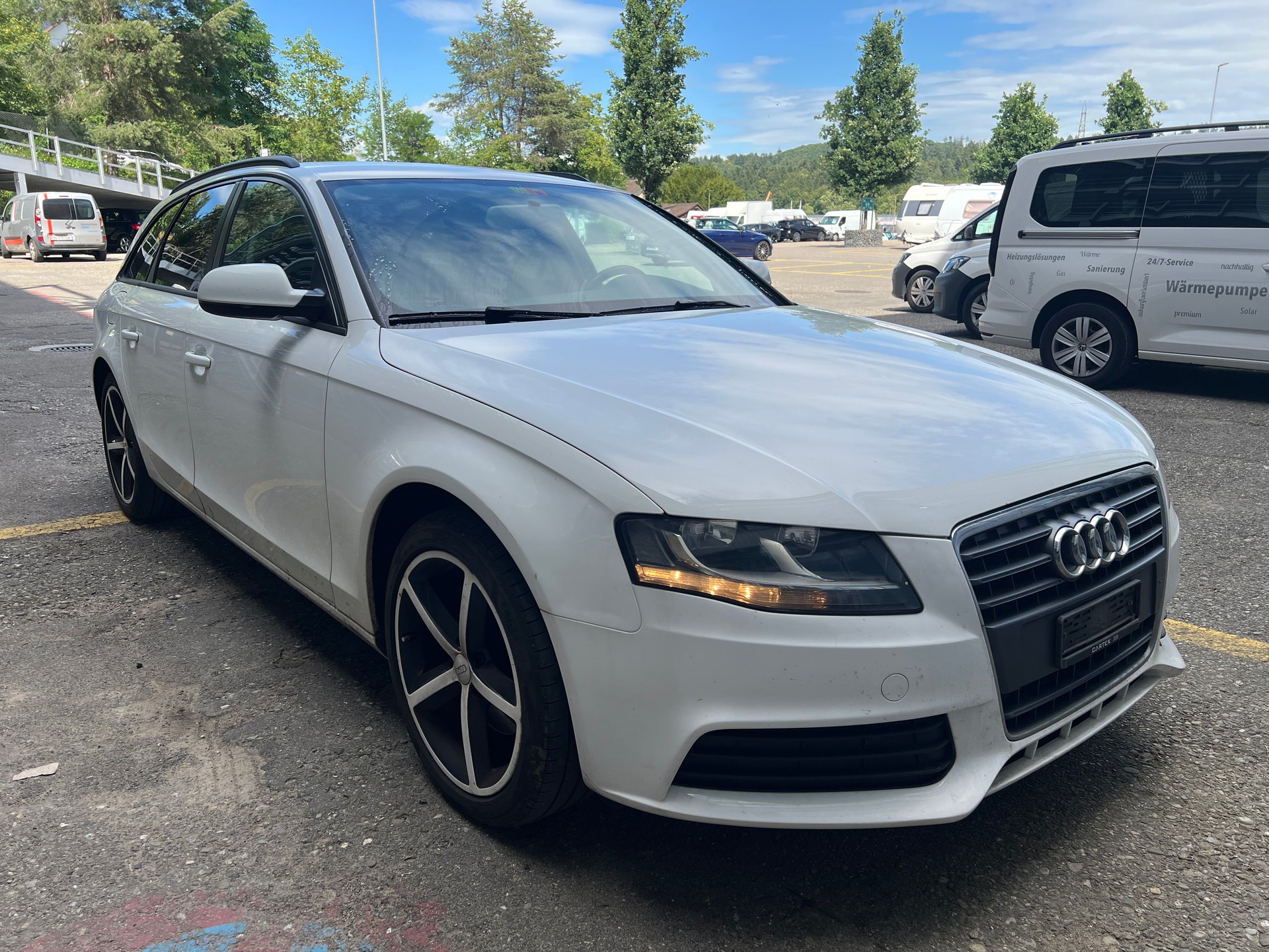 AUDI A4 Avant 2.0 TDI multitronic-image-3