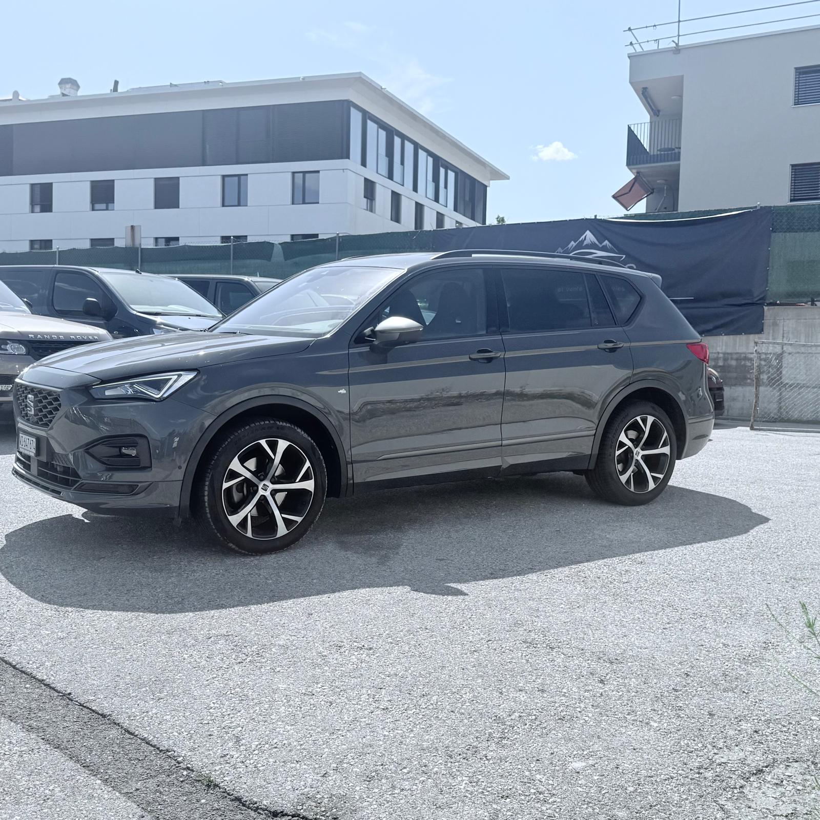 SEAT TARRACO-image-7