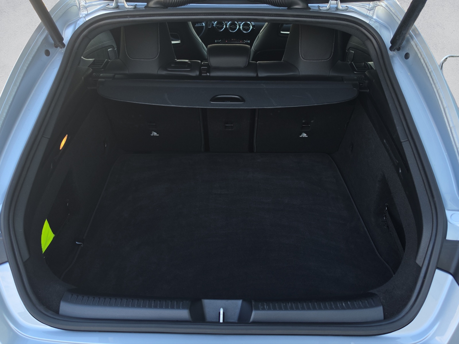 MERCEDES-BENZ CLA Shooting Brake 250 4Matic 8G-DCT-image-16