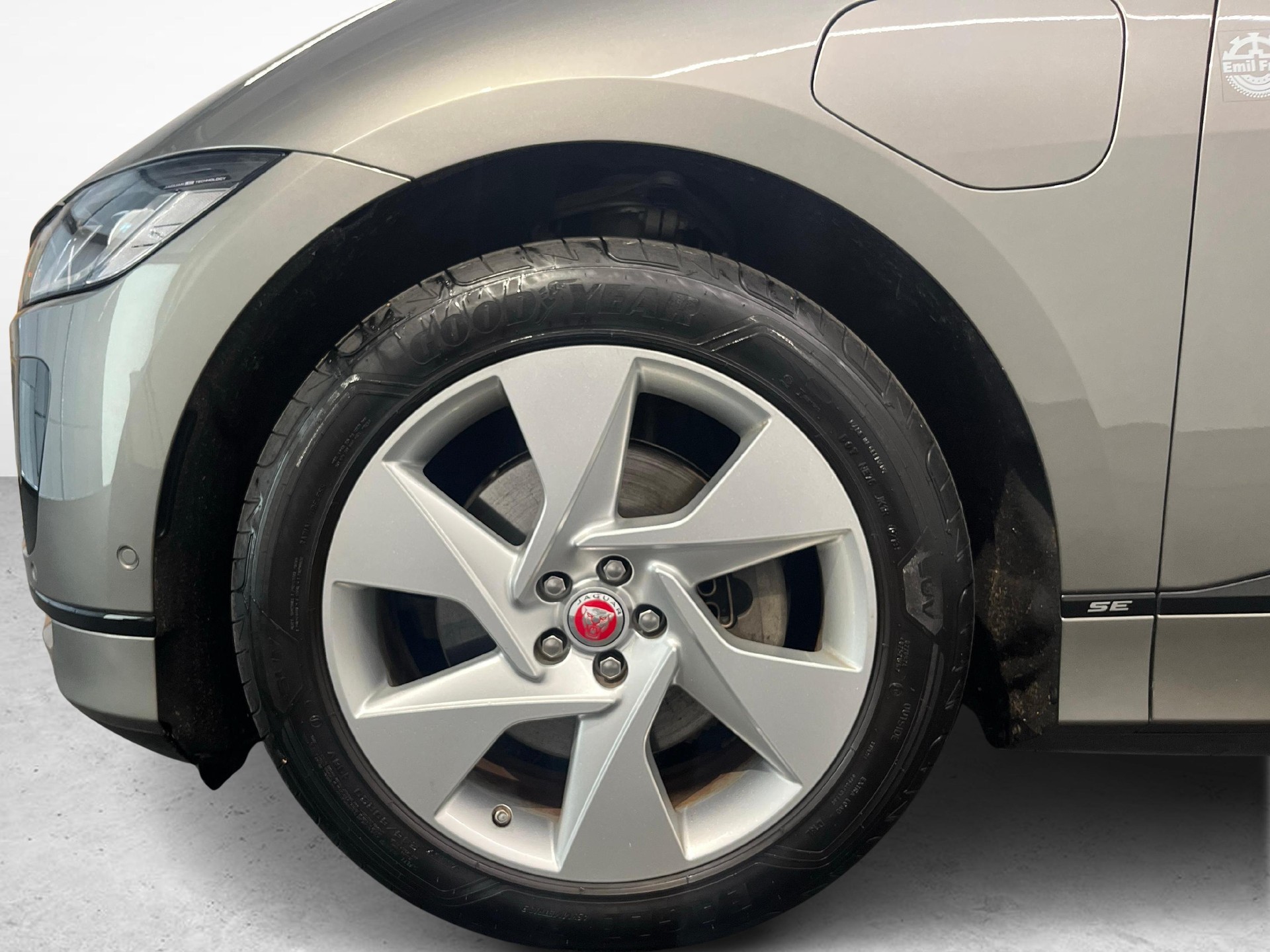JAGUAR I-Pace EV400 SE AWD-image-12