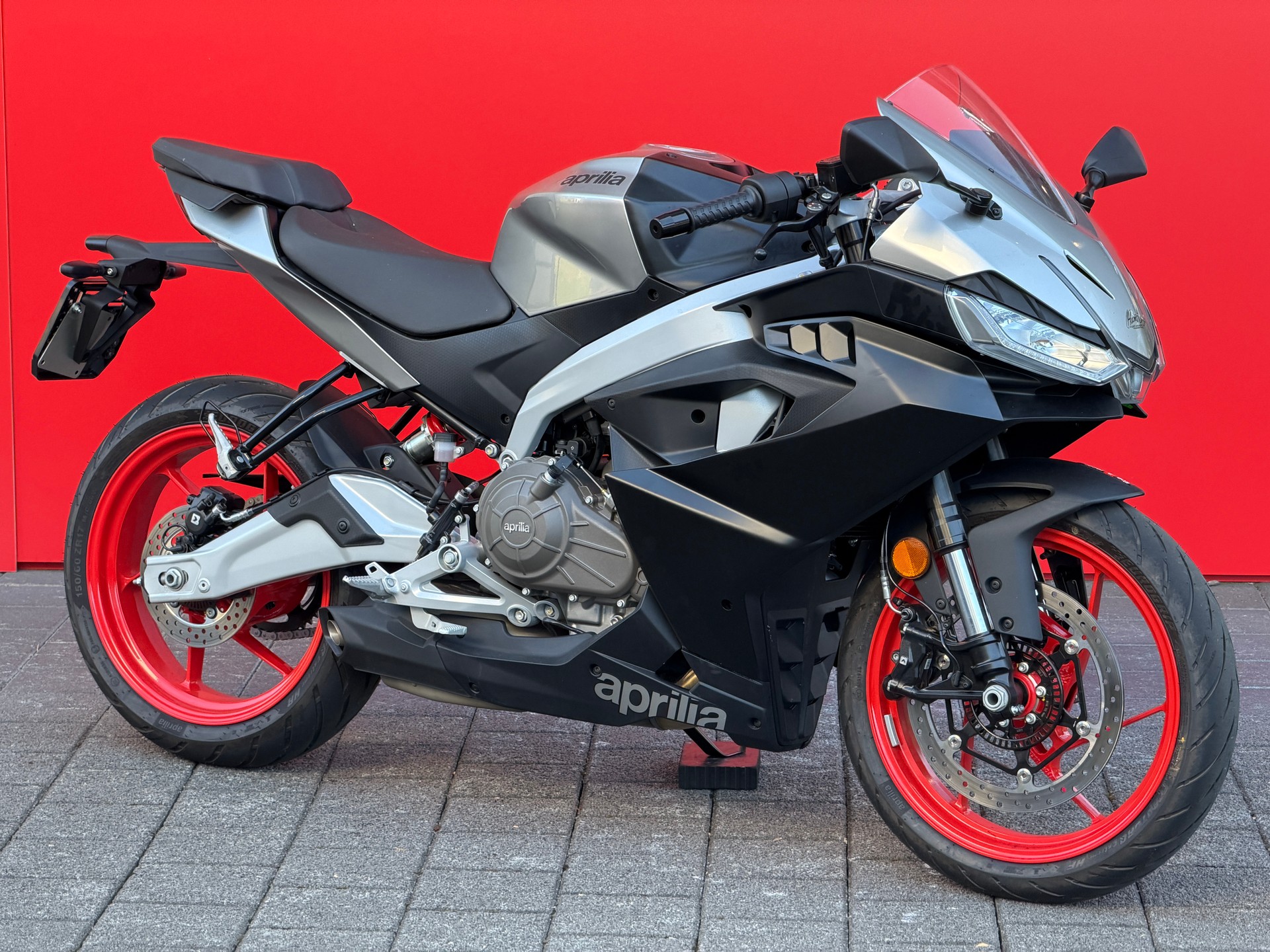 APRILIA RS 457 (35kW)-showroom-element-3