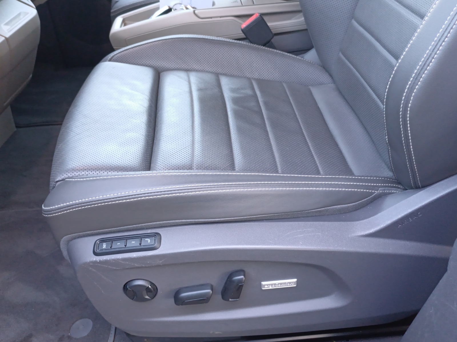 VW Multivan 1.4 eHybrid Style Liberty DSG-image-15