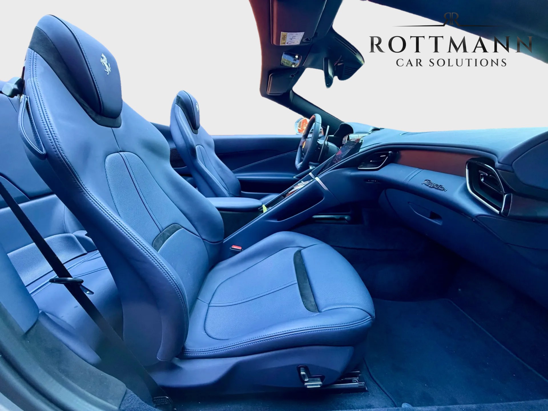 FERRARI Roma Spider 3.9 V8 T Atelier Grigio Alloy-image-14