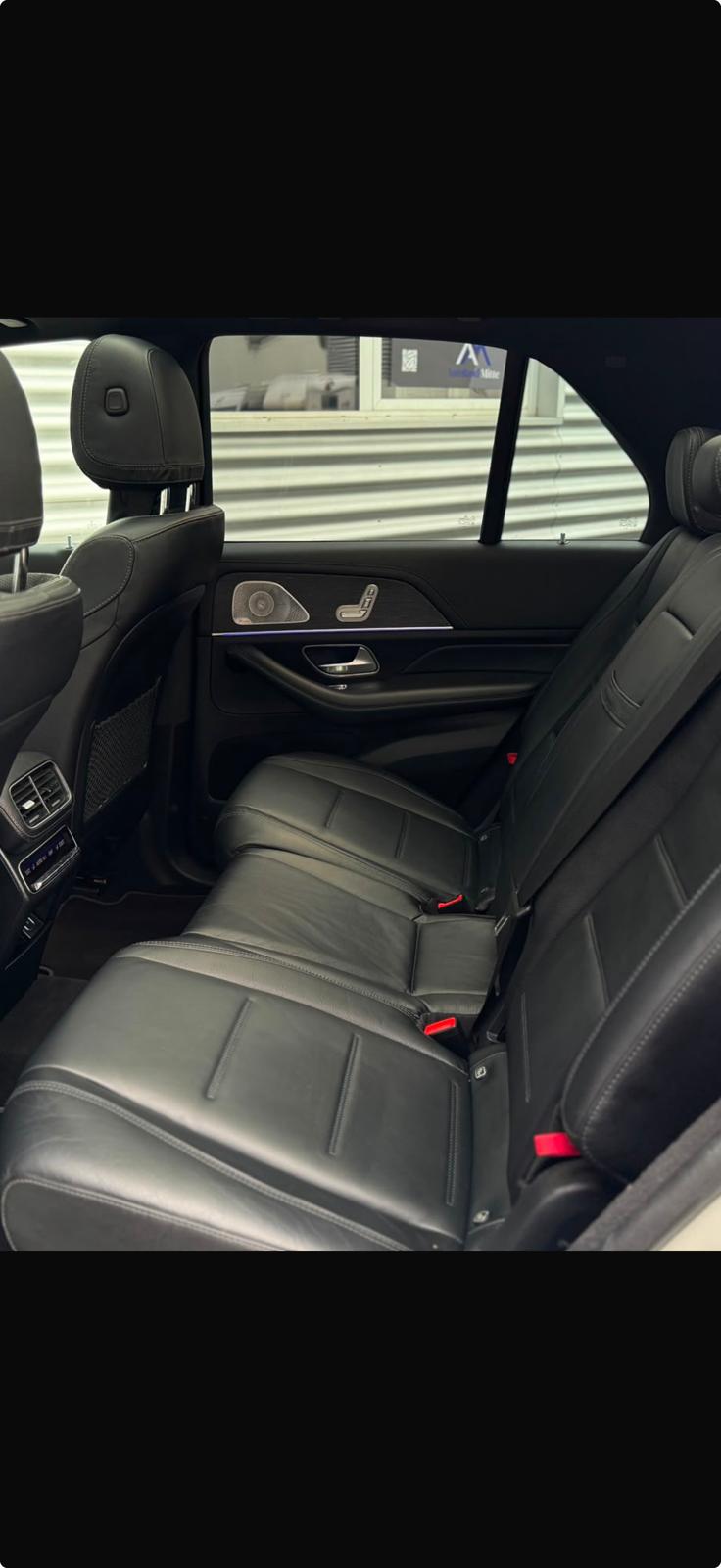 MERCEDES-BENZ GLE 450 4Matic AMG Line 9G-Tronic-image-30