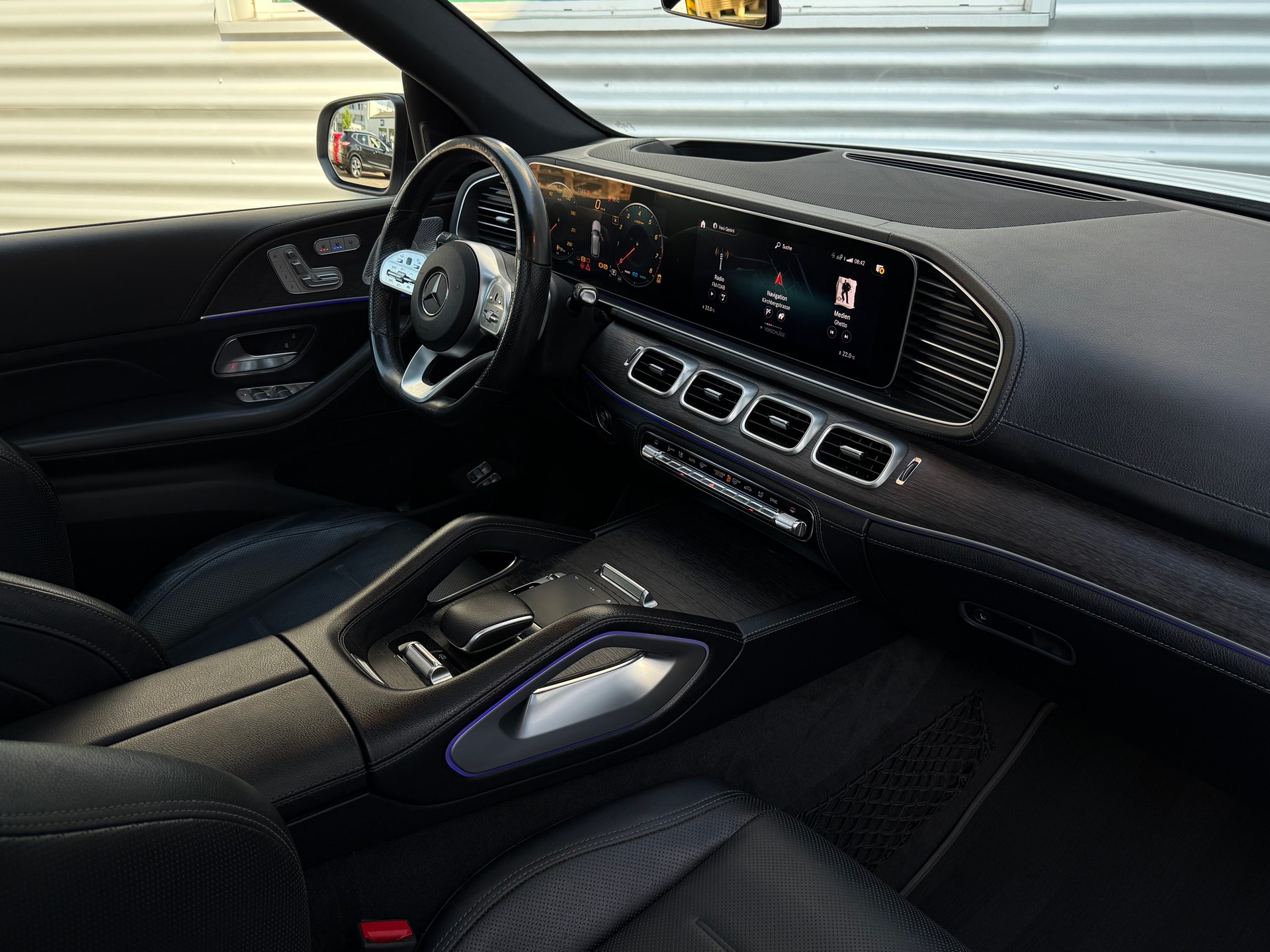 MERCEDES-BENZ GLE 450 4Matic AMG Line 9G-Tronic-image-14