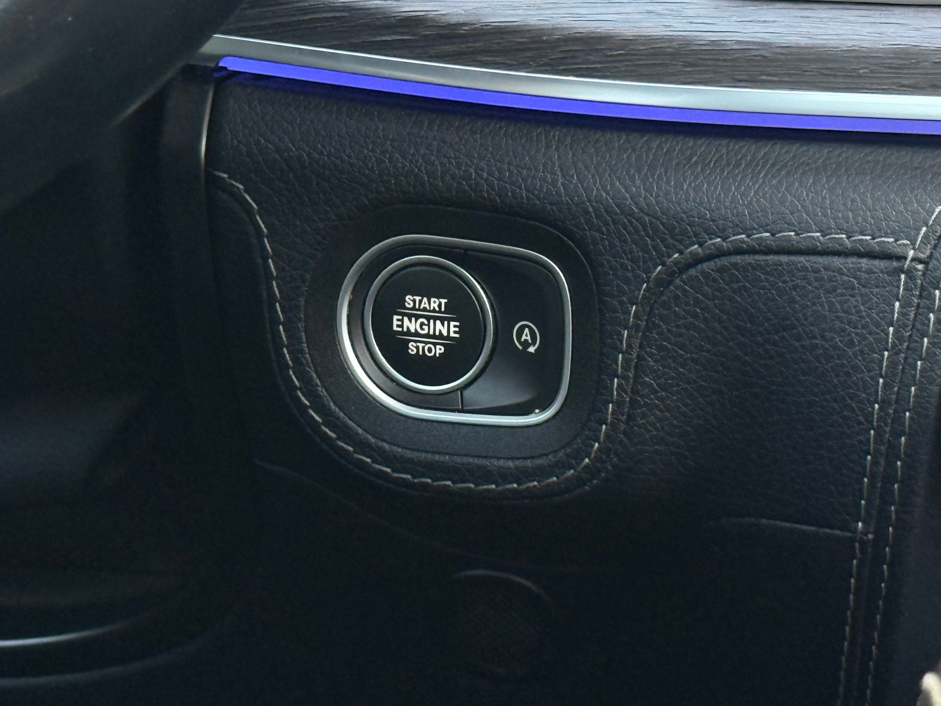 MERCEDES-BENZ GLE 450 4Matic AMG Line 9G-Tronic-image-7