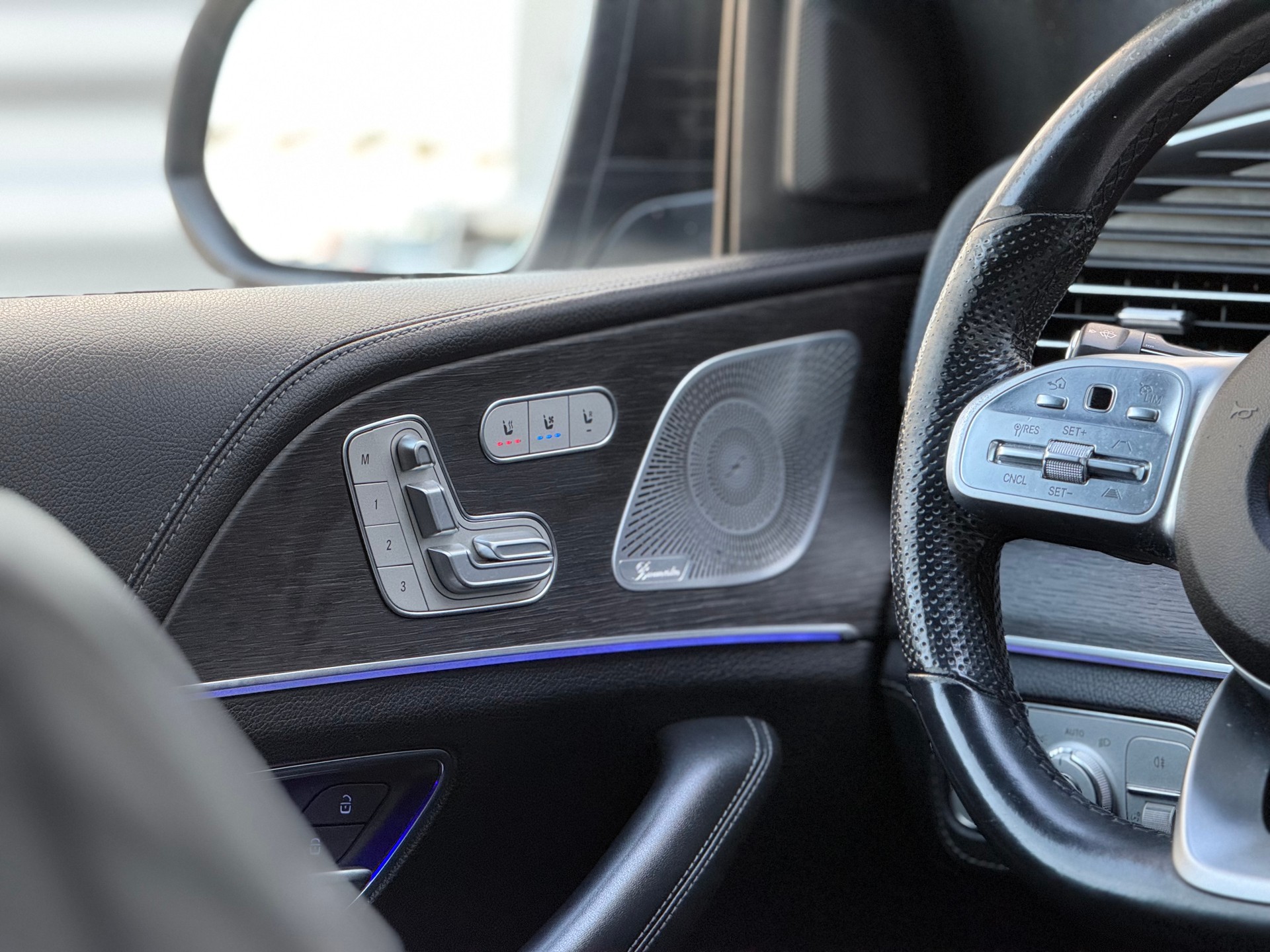 MERCEDES-BENZ GLE 450 4Matic AMG Line 9G-Tronic-image-6