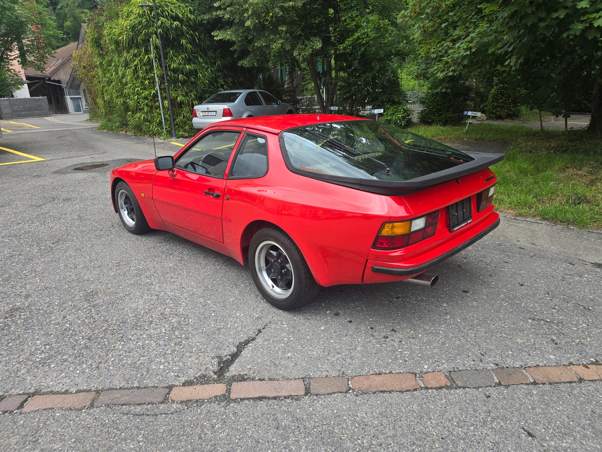 PORSCHE 944-image-4