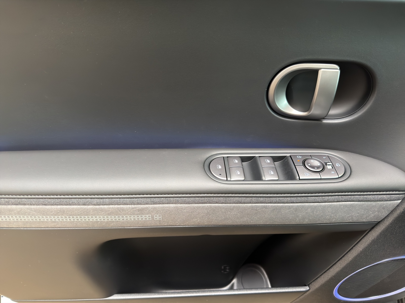 HYUNDAI Ioniq 5 Amplia 84kWh 4WD-image-8