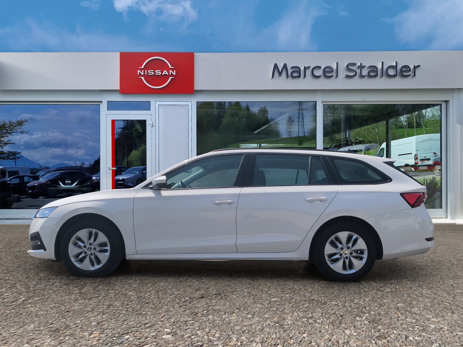 SKODA Octavia Combi 2.0 TDI DSG Ambition 4x4-image-1