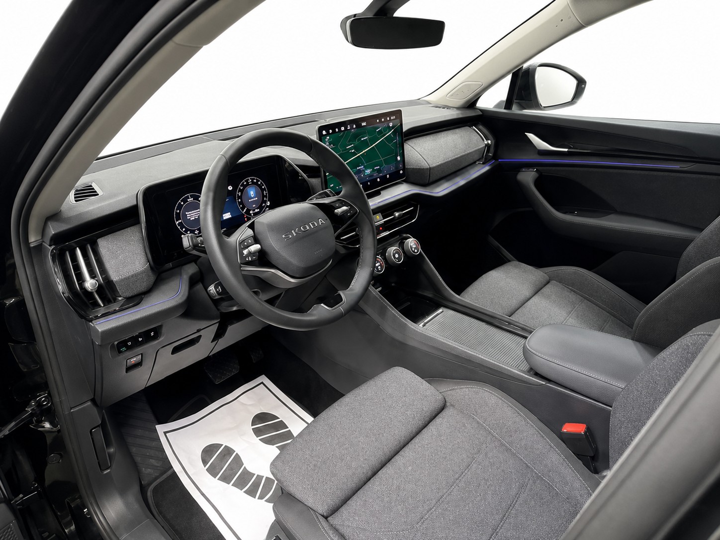 SKODA Kodiaq 2.0 TDI Selection 4x4 * 7-Plätzer * Anhängerkupplung * Garantie *-image-8