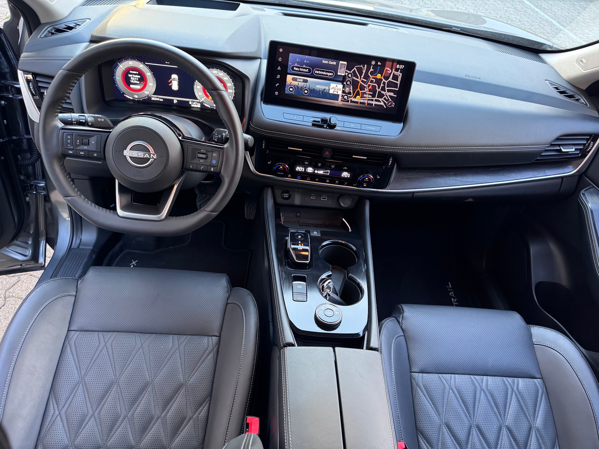 NISSAN X-Trail 1.5 VC-T e-Power 4WD Tekna+-image-9