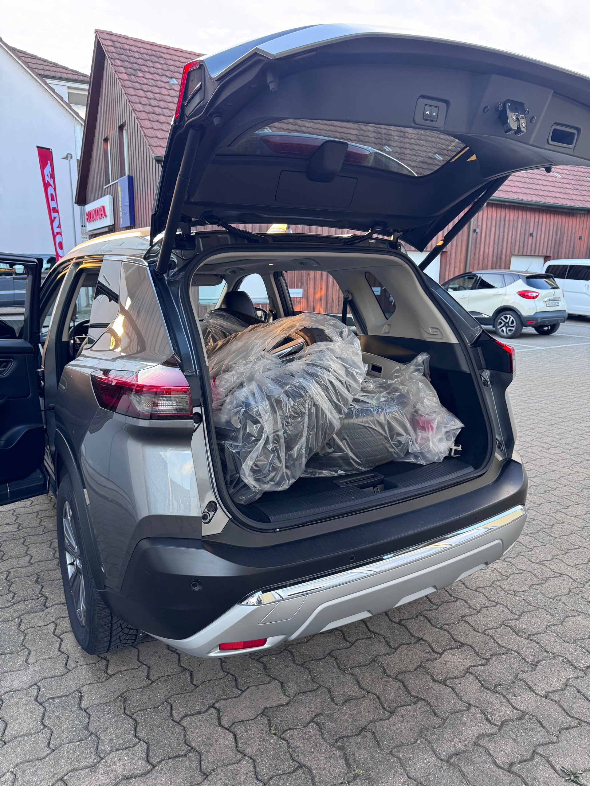 NISSAN X-Trail 1.5 VC-T e-Power 4WD Tekna+-image-8