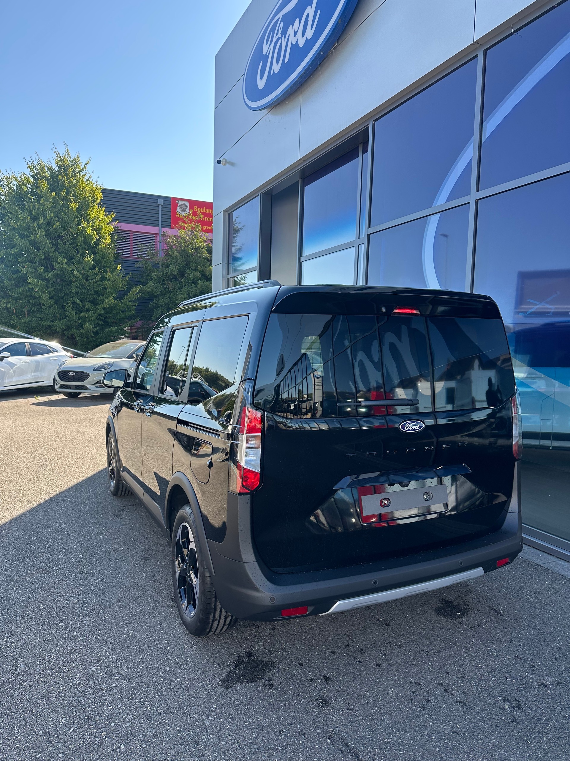 FORD TOURNEO COURIERier 1.0 EcoBoost A Active/125CV/Aut.-image-3