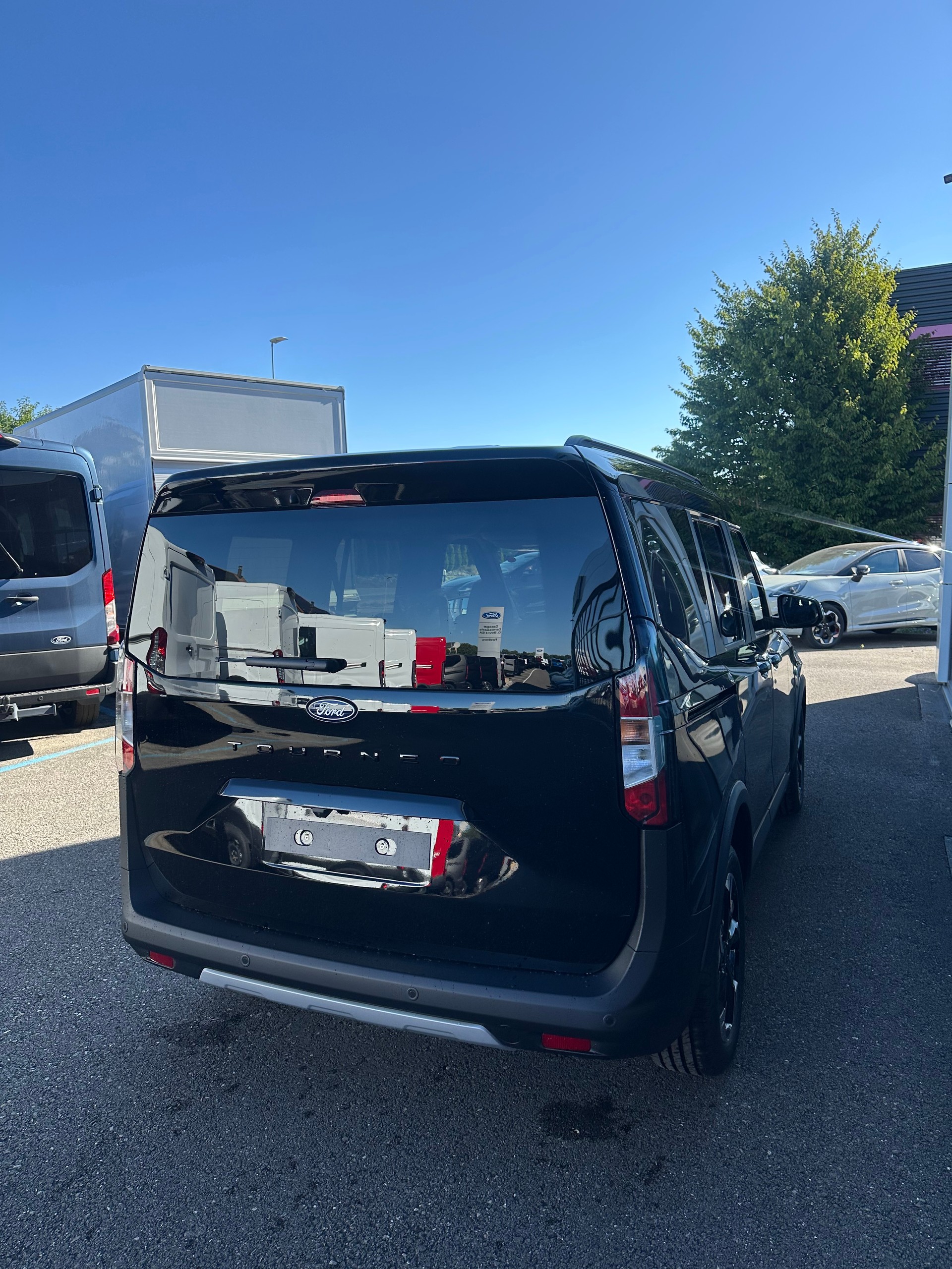FORD TOURNEO COURIERier 1.0 EcoBoost A Active/125CV/Aut.-image-5