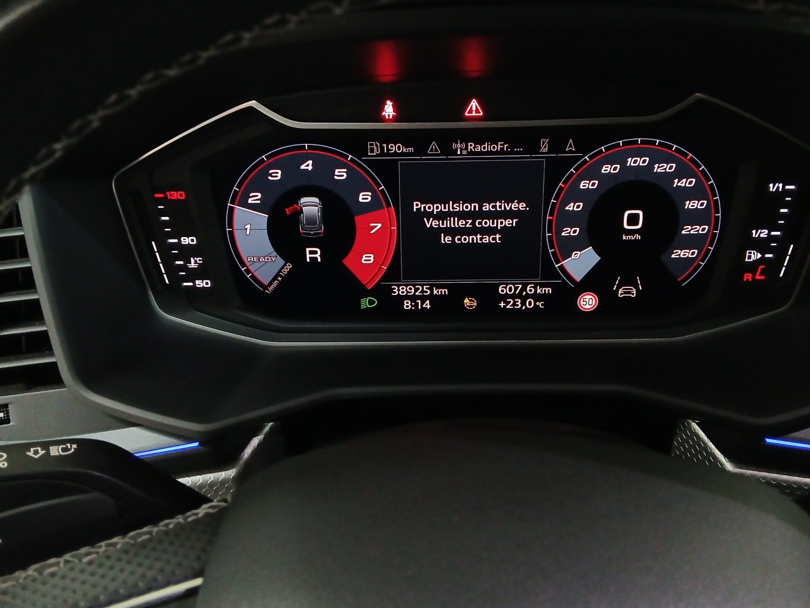 AUDI A1 allstreet 30 TFSI Attraction S-tronic-image-15