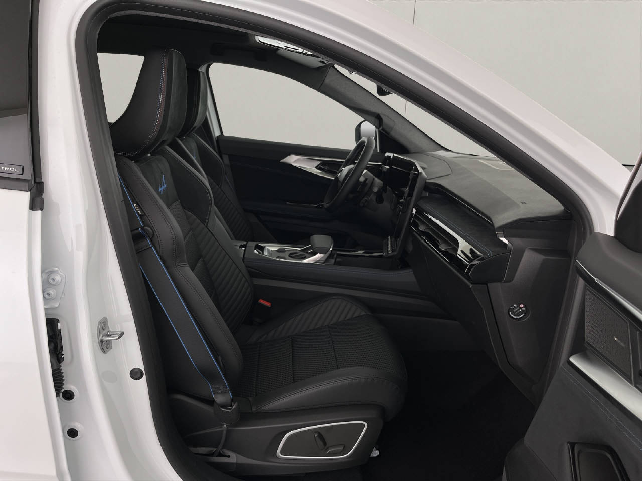 RENAULT Austral 1.2 E-Tech esprit Alpine-image-6