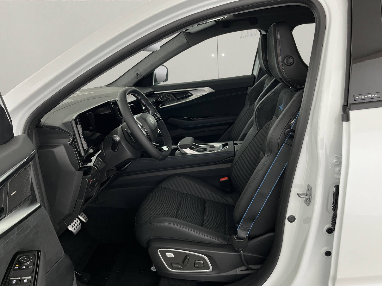 RENAULT Austral 1.2 E-Tech esprit Alpine-image-4