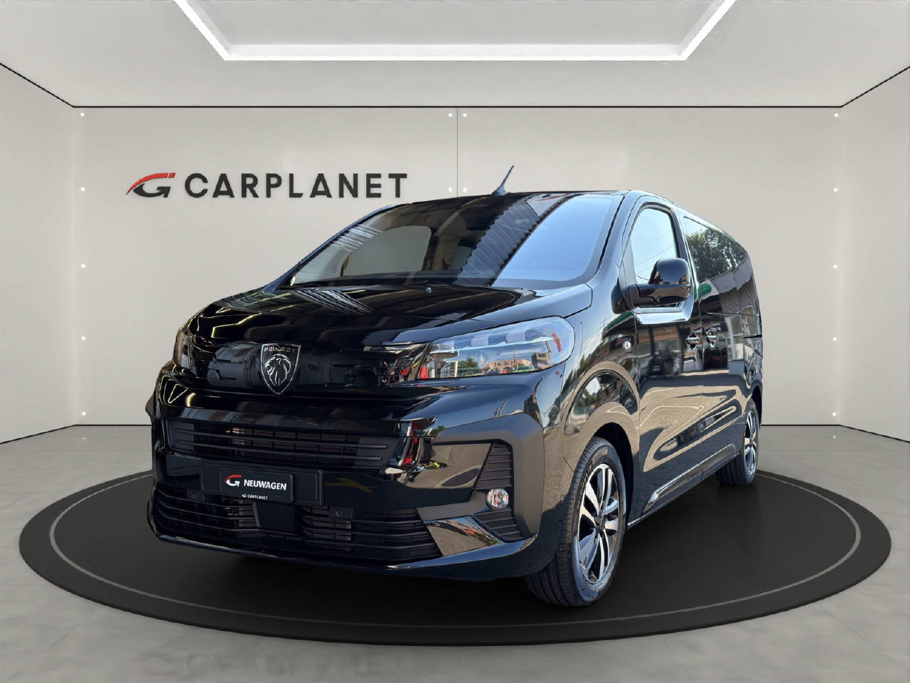 PEUGEOT Traveller Standard 2.2 BlueHDi-image-0