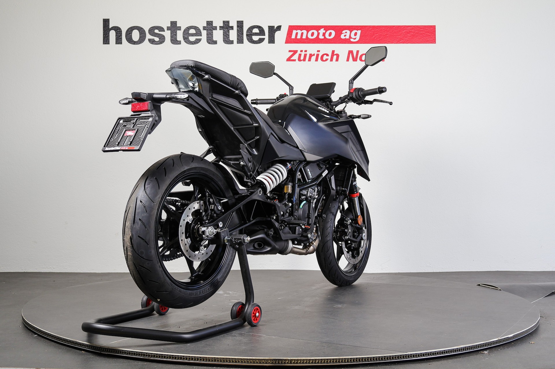 KTM 125 Duke-showroom-element-2