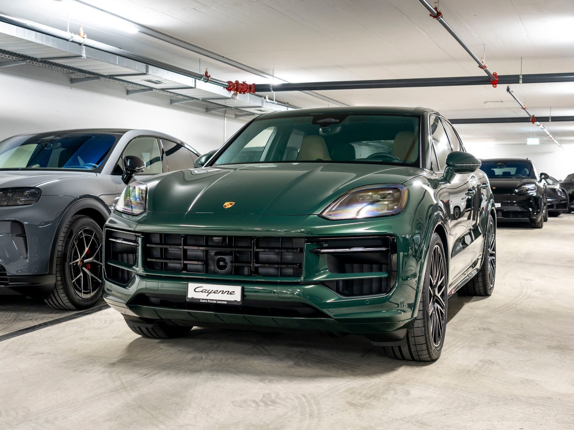 PORSCHE Cayenne GTS Tiptronic-image-0