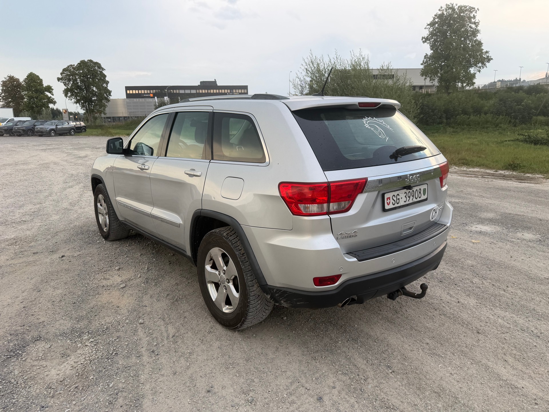 JEEP Grand Cherokee 3.0 CRD Laredo Automatic-image-3