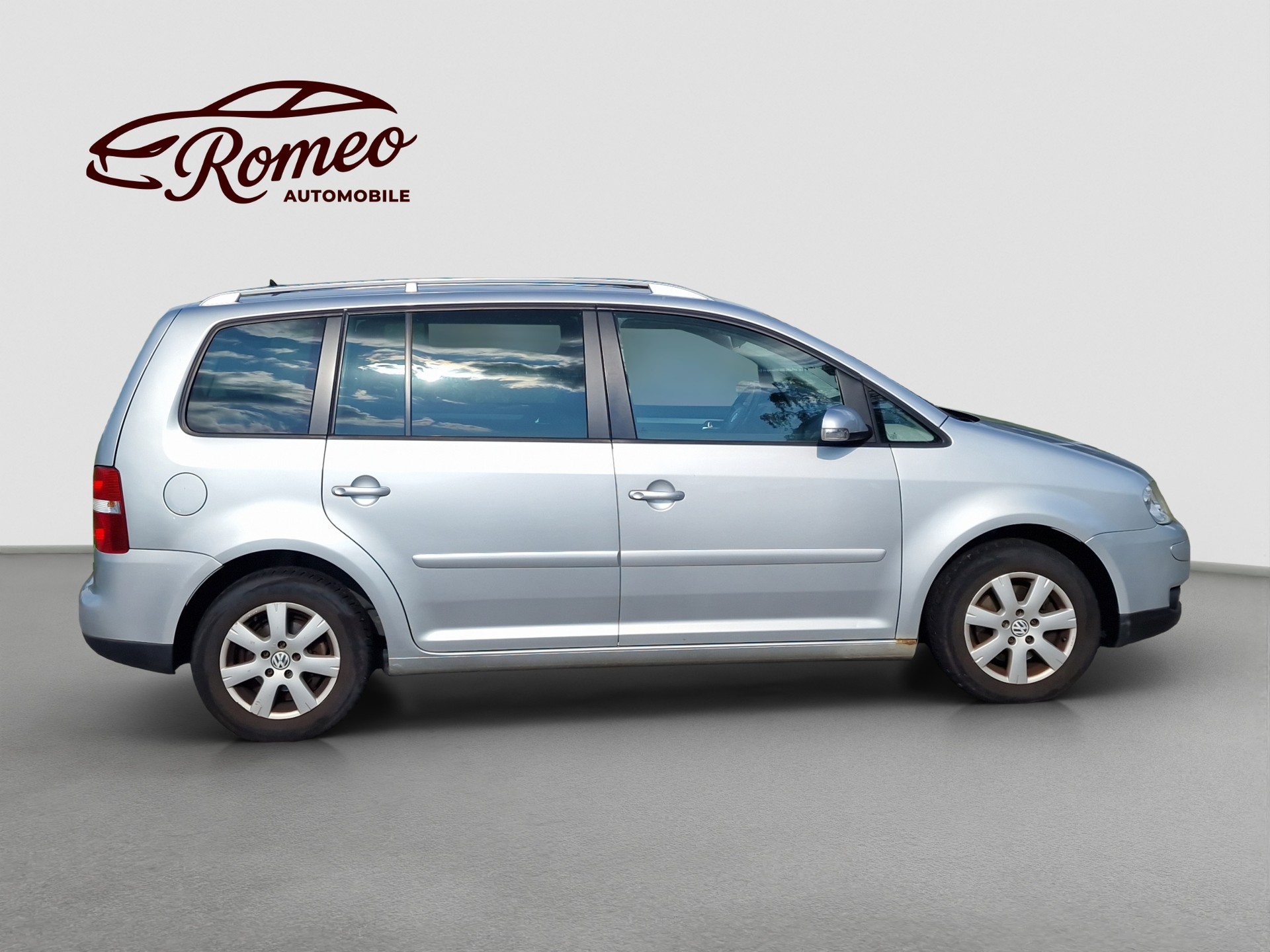 VW Touran 1.9 TDI Conceptline-image-6