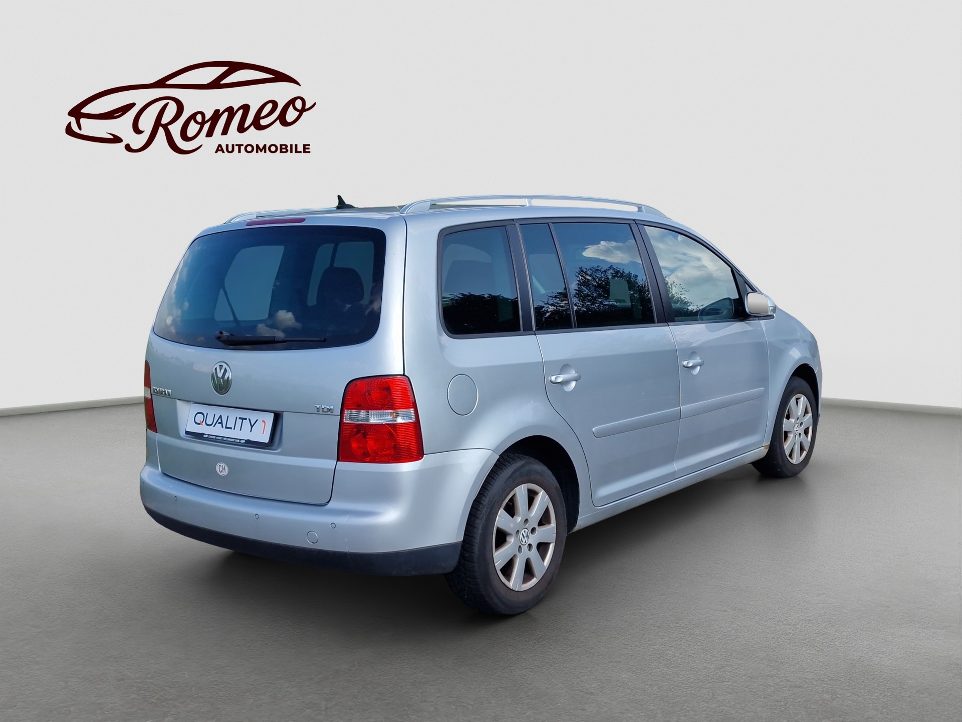 VW Touran 1.9 TDI Conceptline-image-5