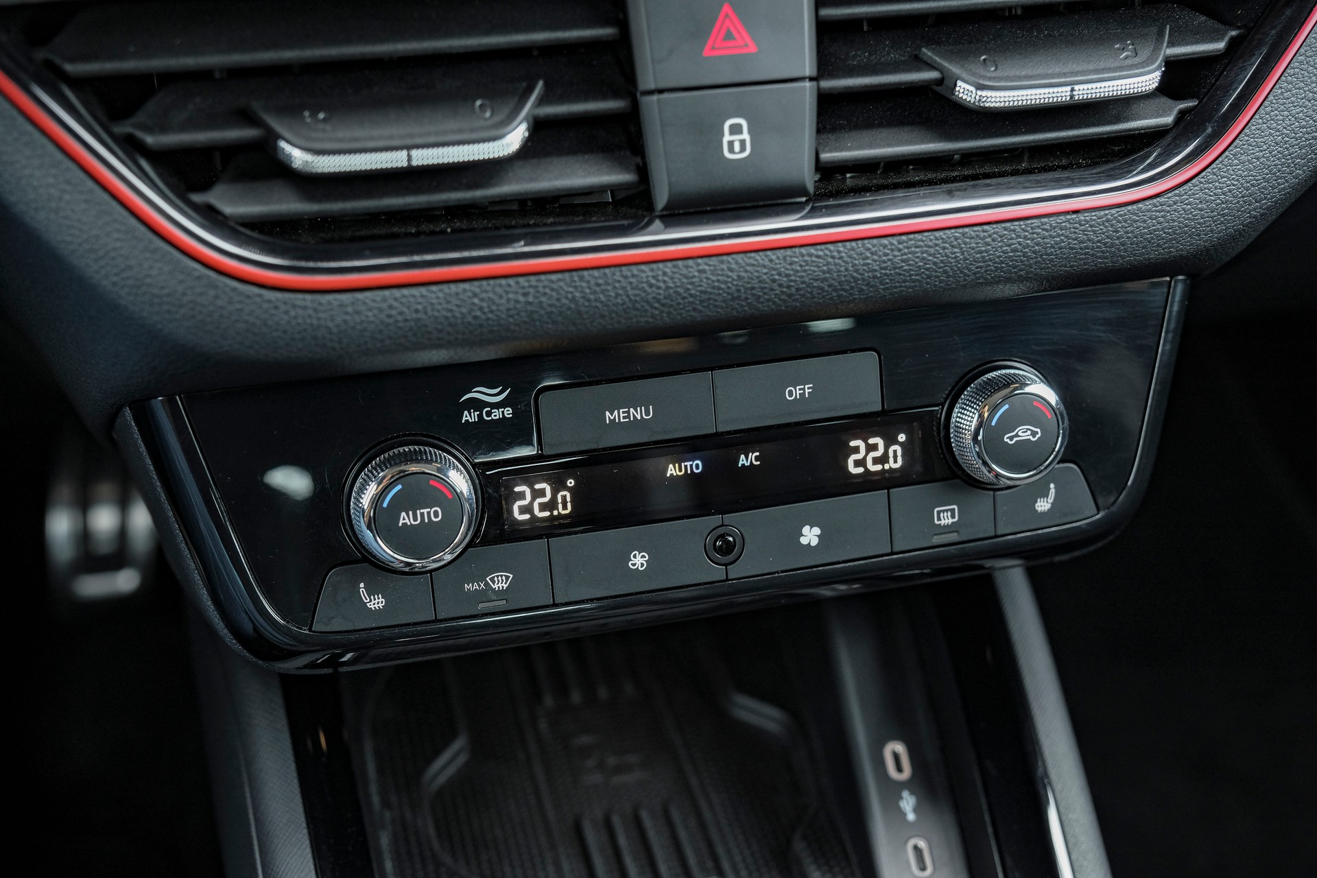 SKODA Kamiq 1.5 TSI Monte Carlo DSG-image-19