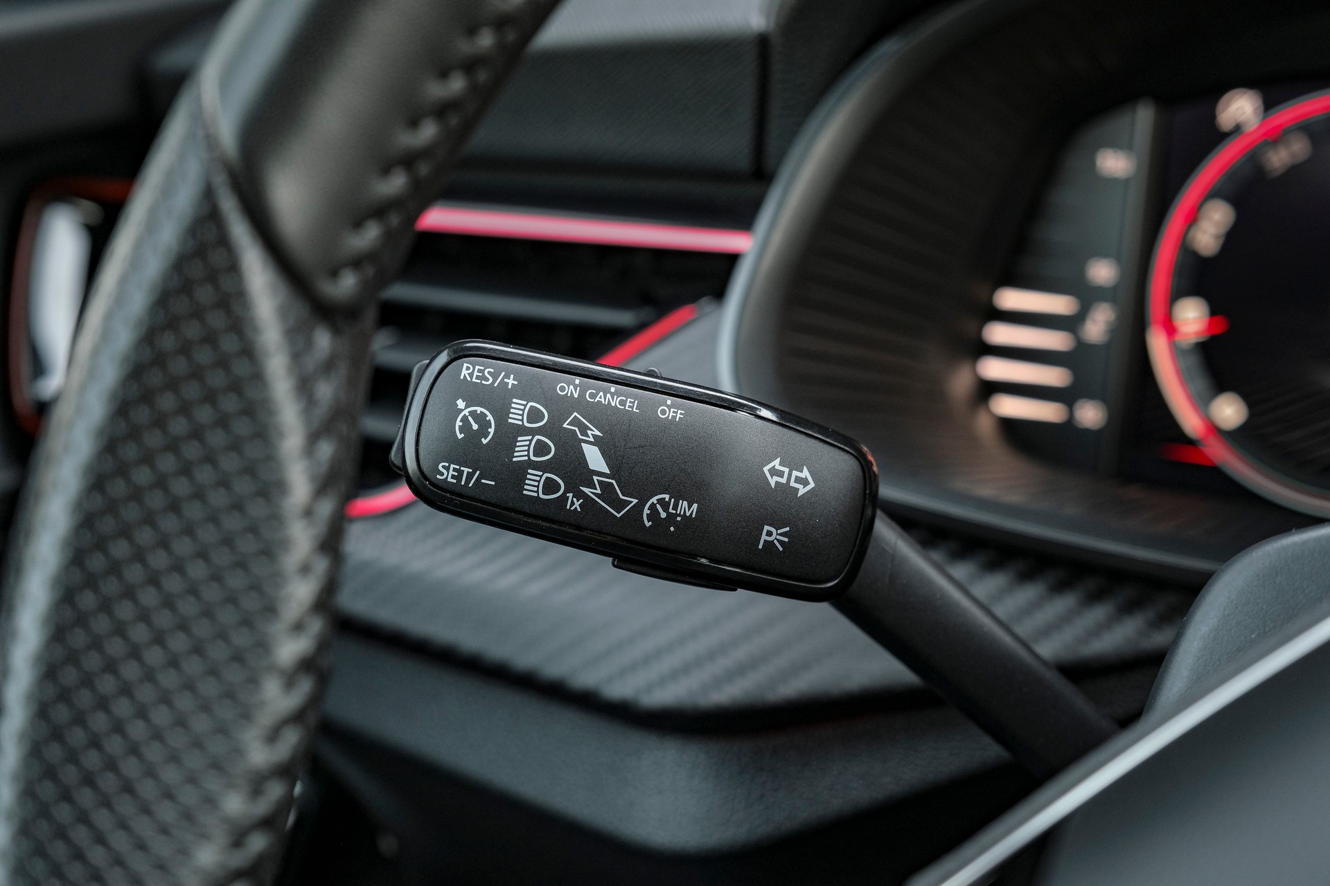 SKODA Kamiq 1.5 TSI Monte Carlo DSG-image-22