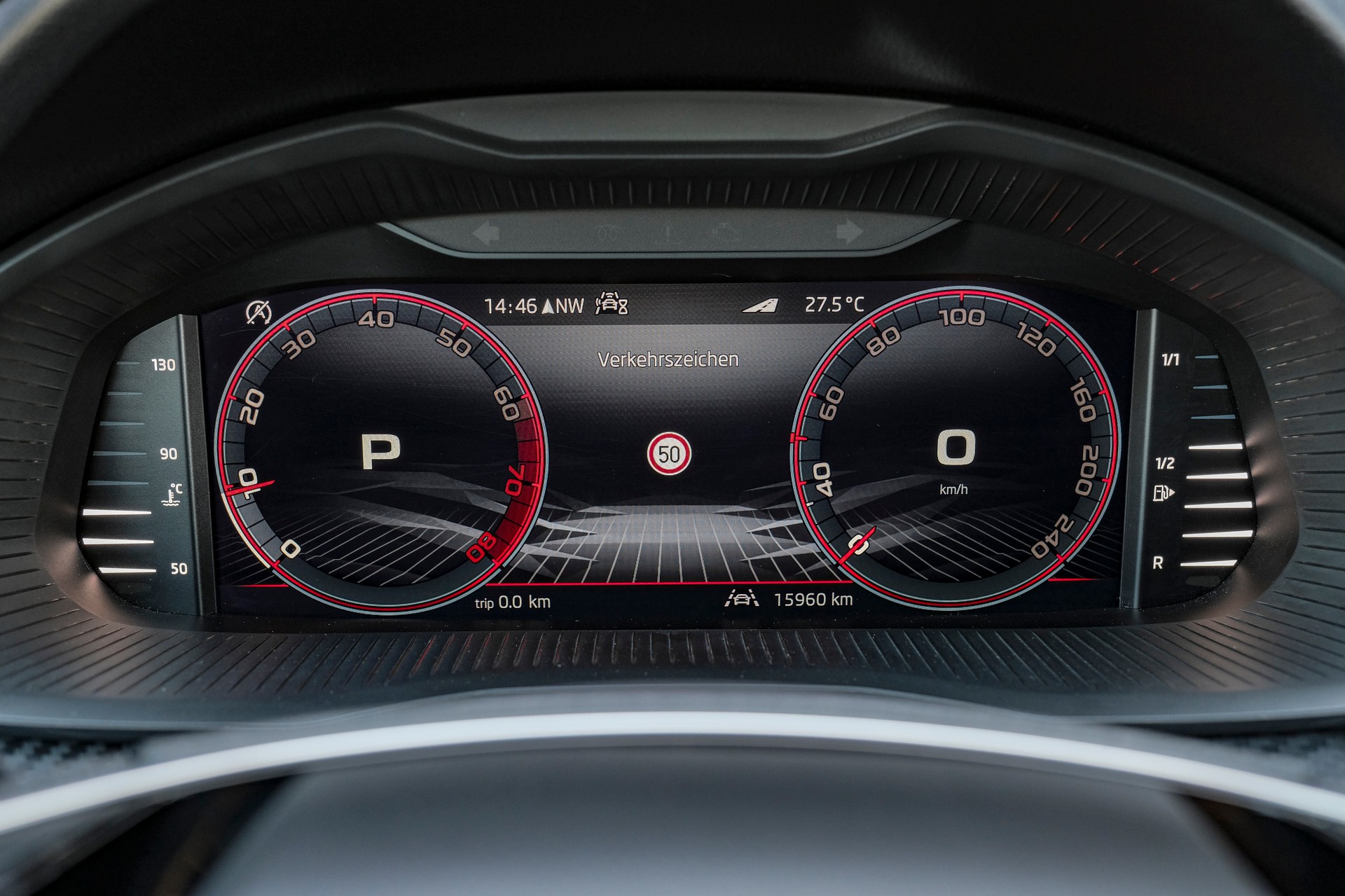 SKODA Kamiq 1.5 TSI Monte Carlo DSG-image-16