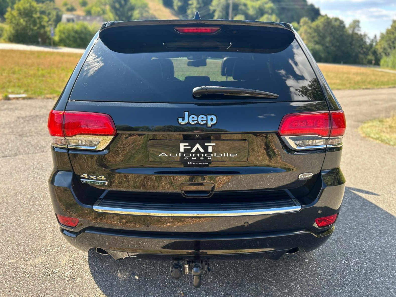 JEEP Grand Cherokee 3.0 CRD Summit Automatic-image-3