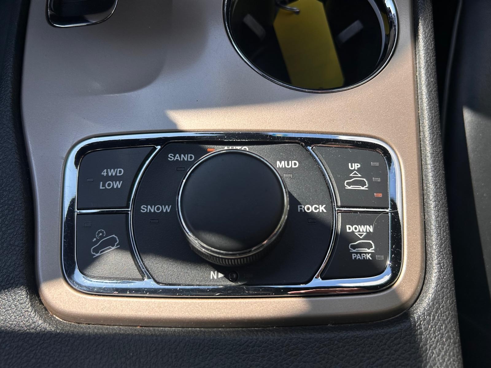 JEEP Grand Cherokee 3.0 CRD Summit Automatic-image-24