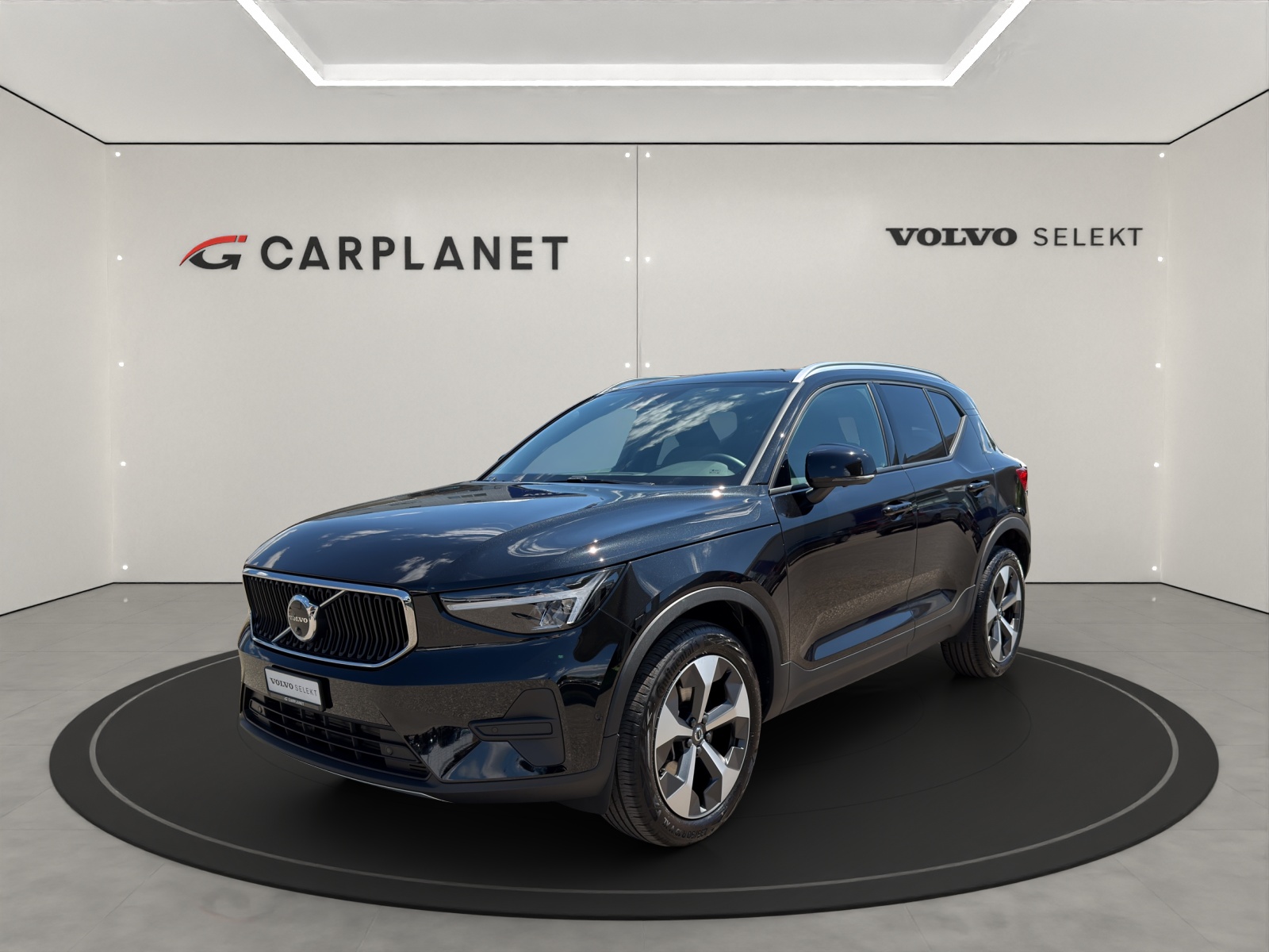 VOLVO XC40 2.0 B3 MH Core-image-0