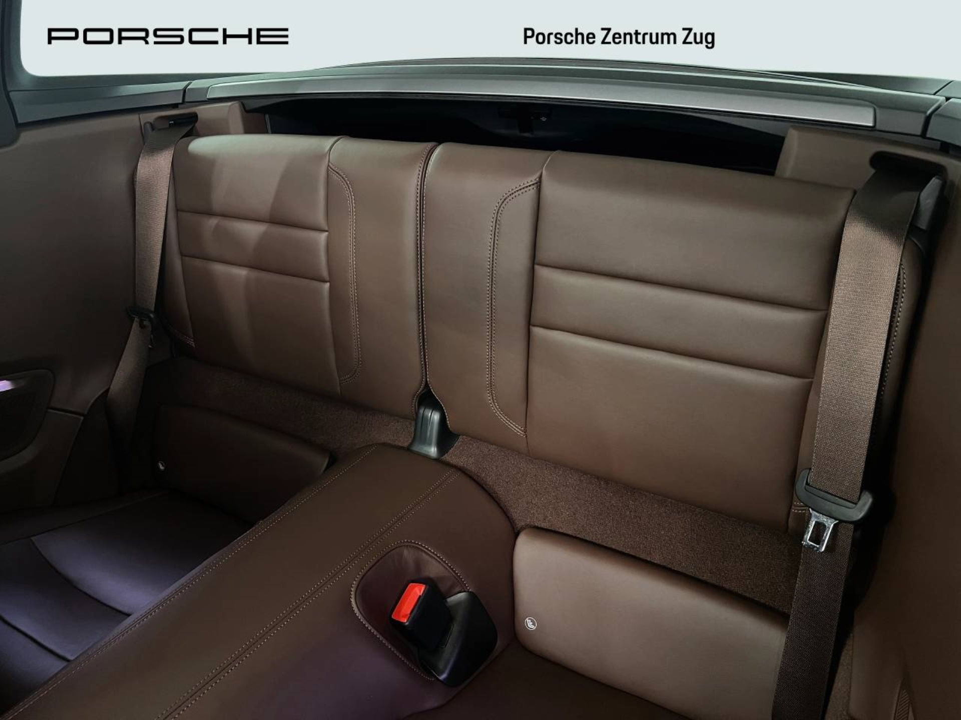 PORSCHE 911 Targa 4 GTS-image-24