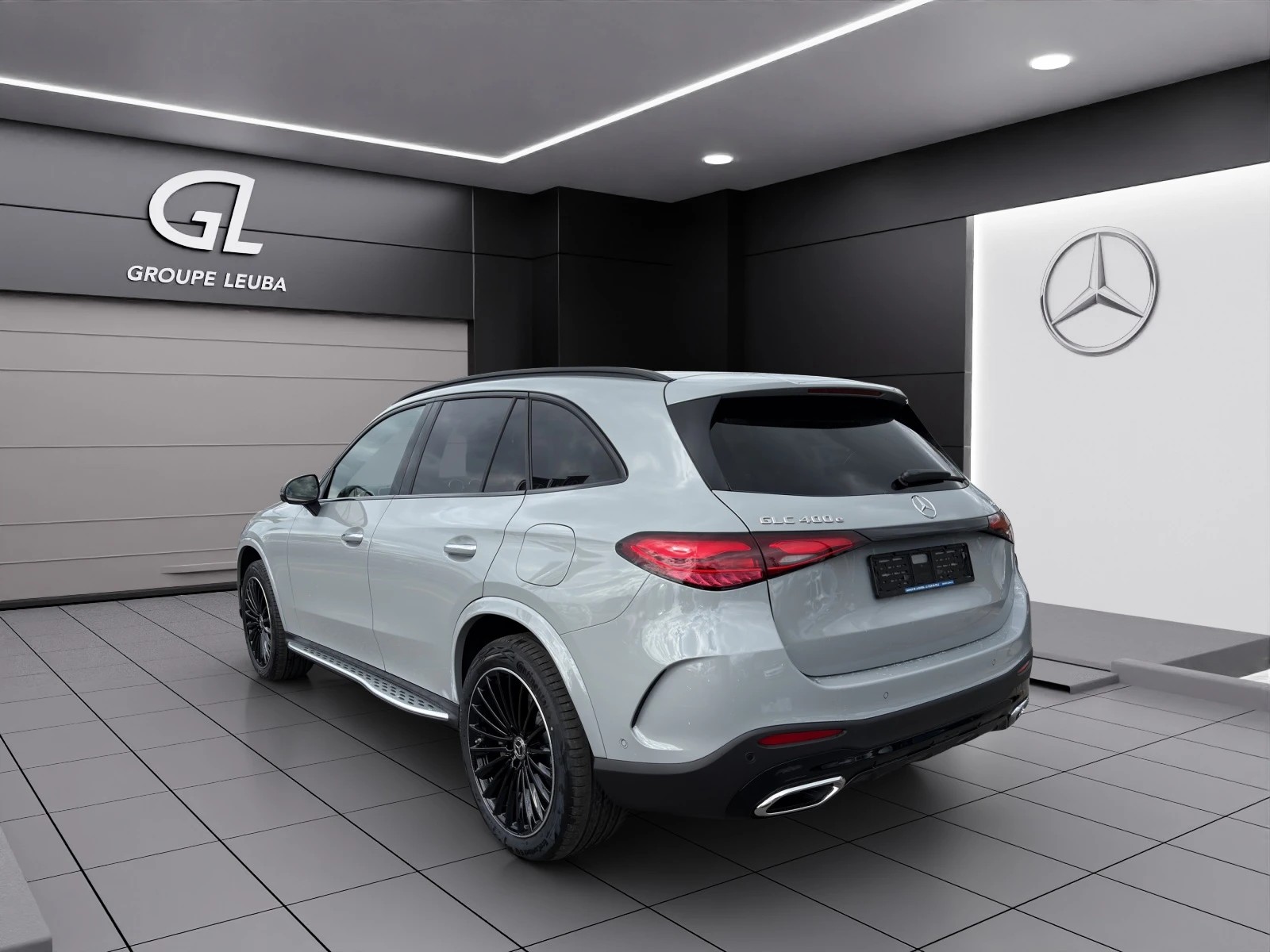 MERCEDES-BENZ GLC 400 e 4Matic EQ Star 9G-Tronic-image-2