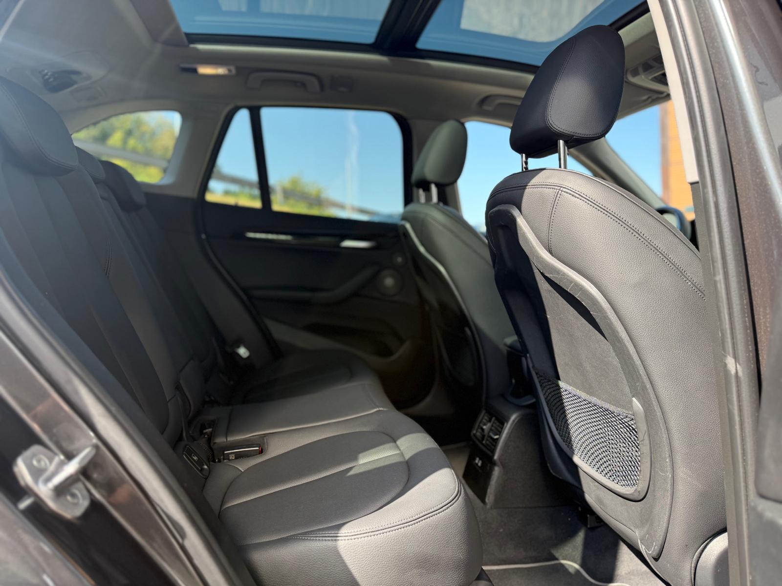 BMW X1 xDrive 20d Sport Line Steptronic-image-10