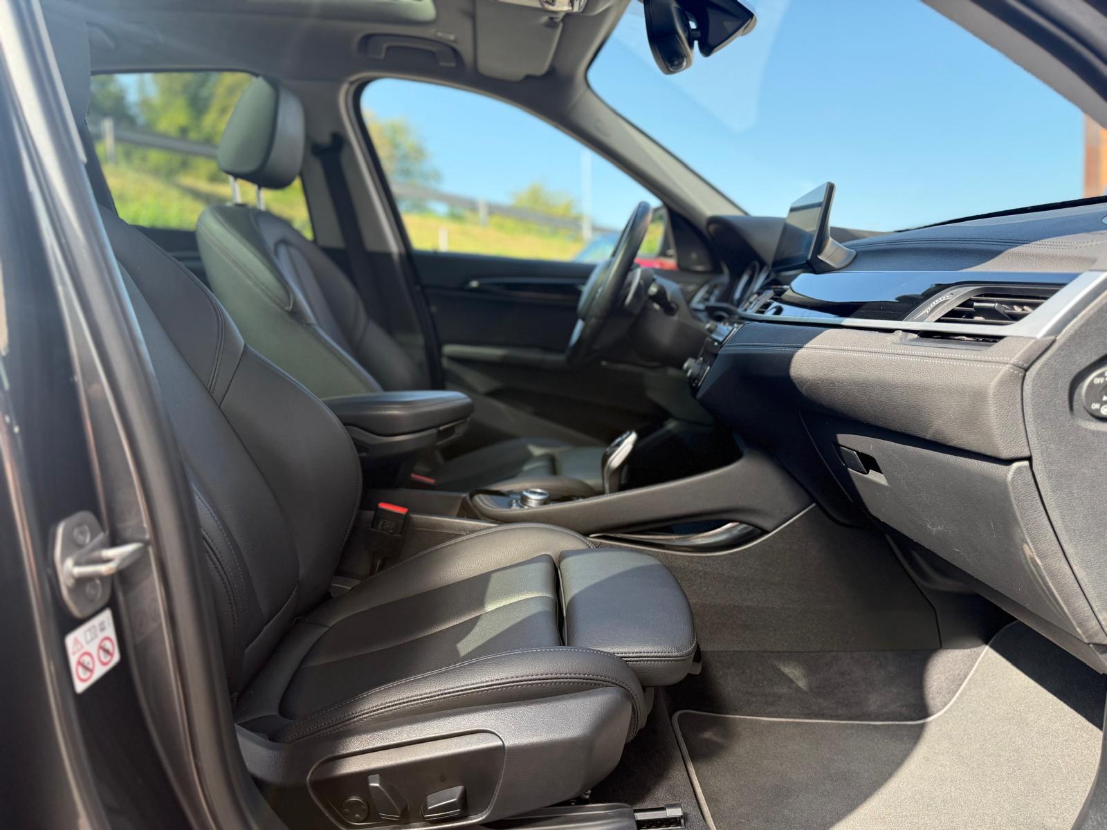 BMW X1 xDrive 20d Sport Line Steptronic-image-8
