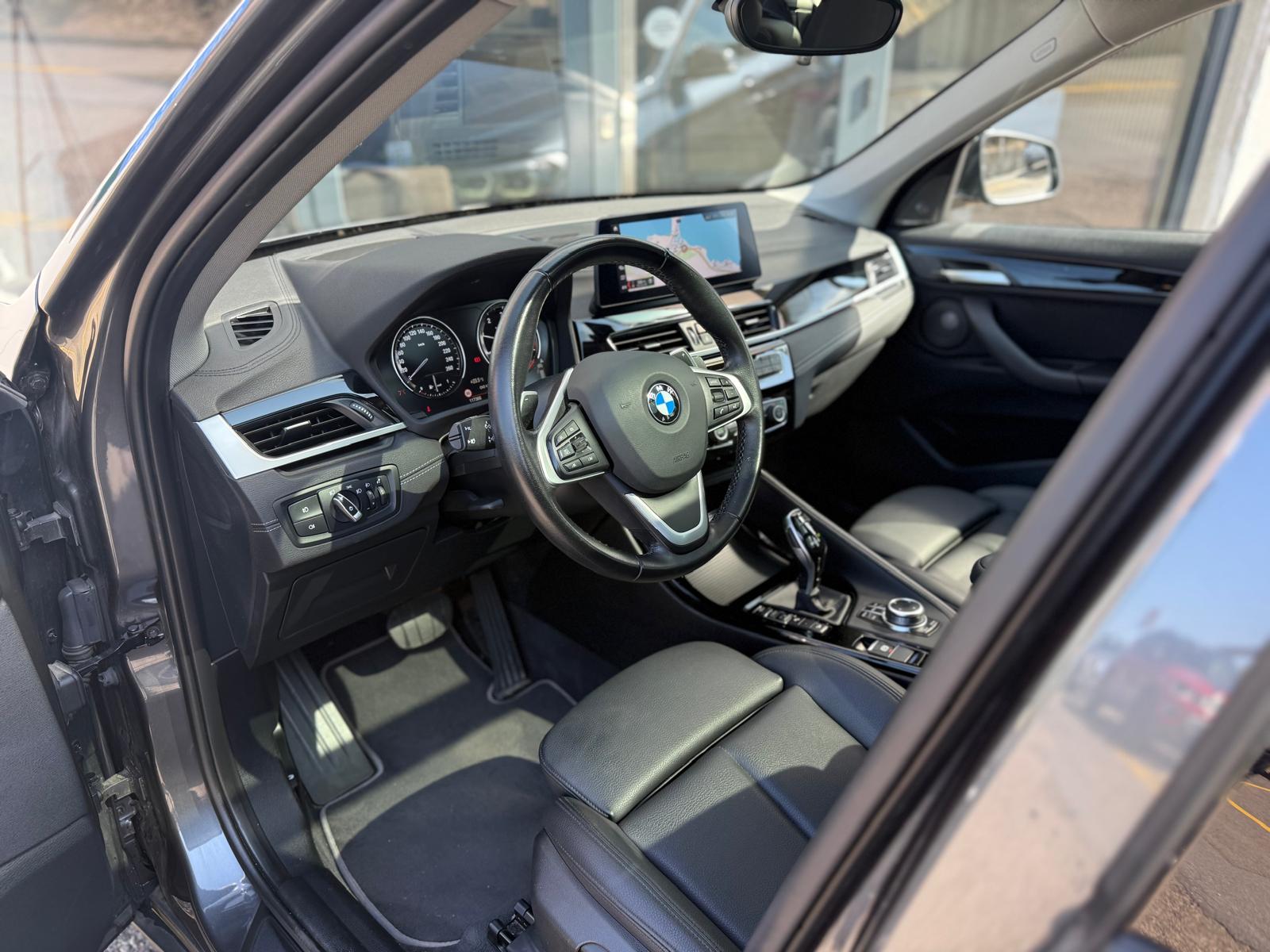 BMW X1 xDrive 20d Sport Line Steptronic-image-4